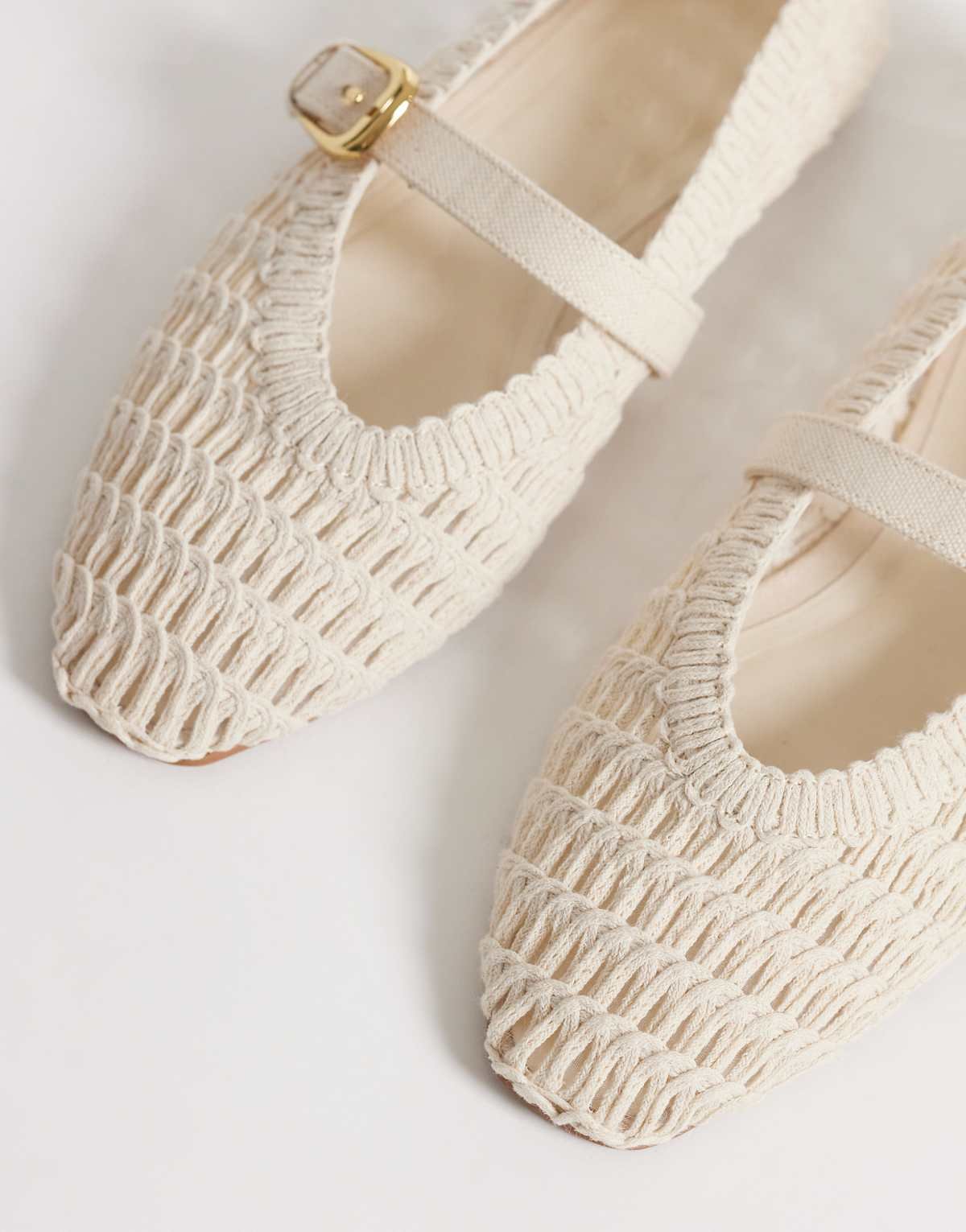Leah Ballerines style babies en maille au crochet Crème