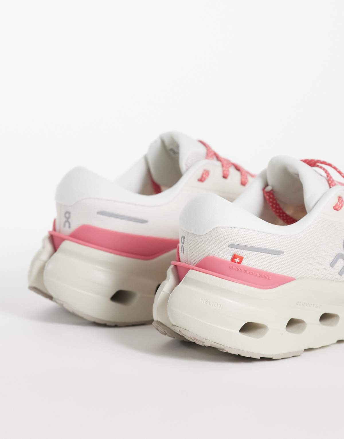 Cloudrunner 3 Baskets de running Blanc et rose