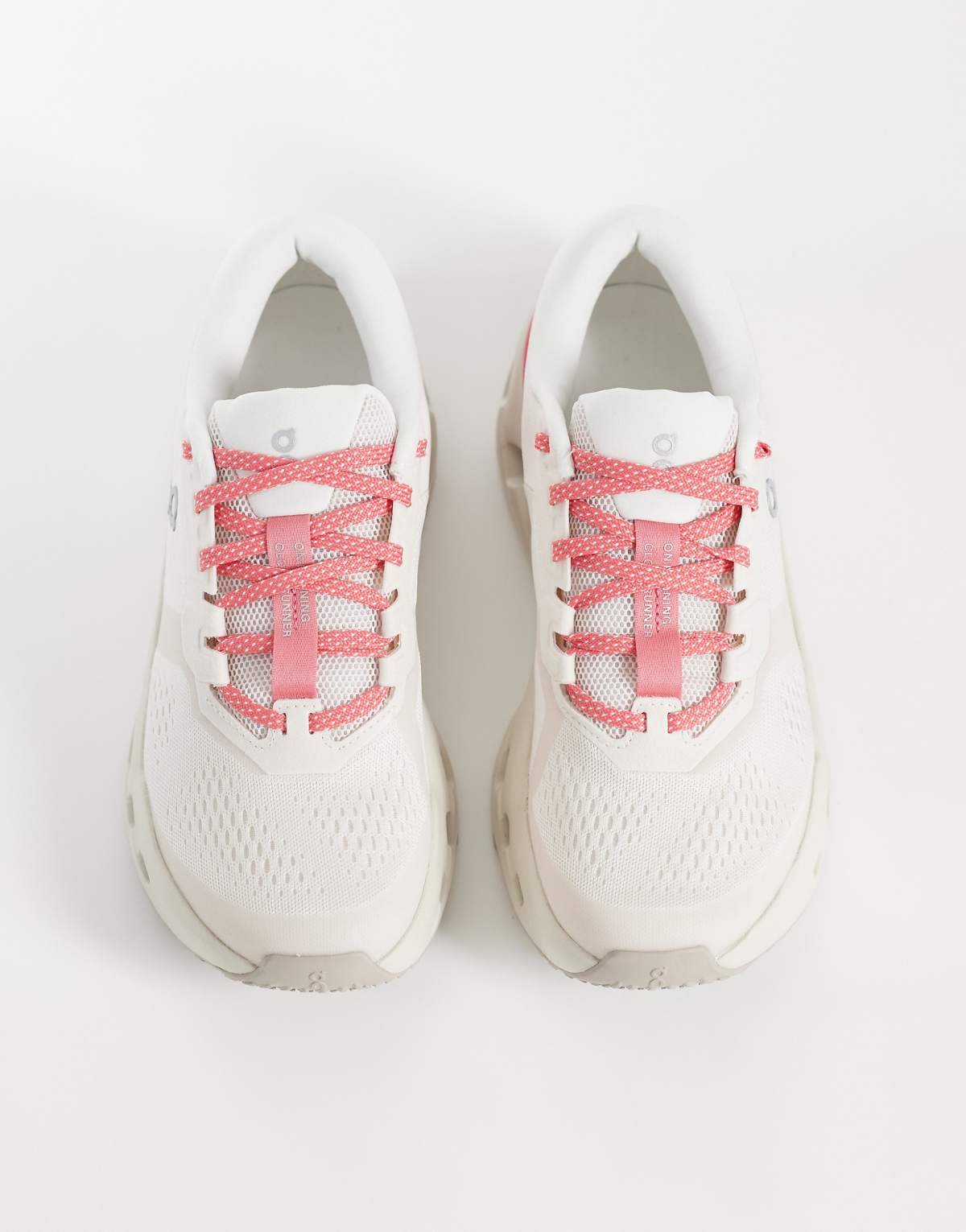 Cloudrunner 3 Baskets de running Blanc et rose