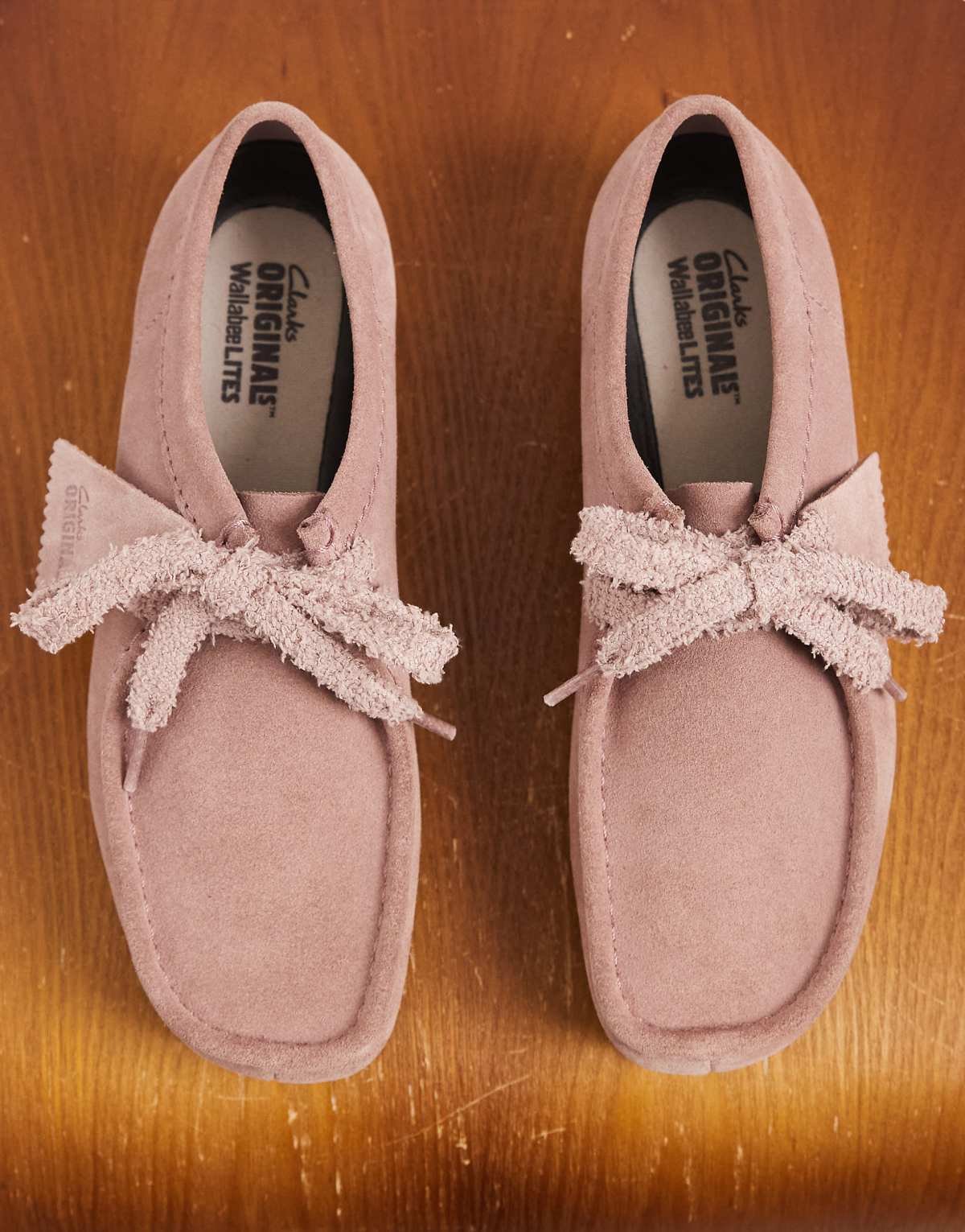 Wallabee Lite Chaussures en daim Vieux rose