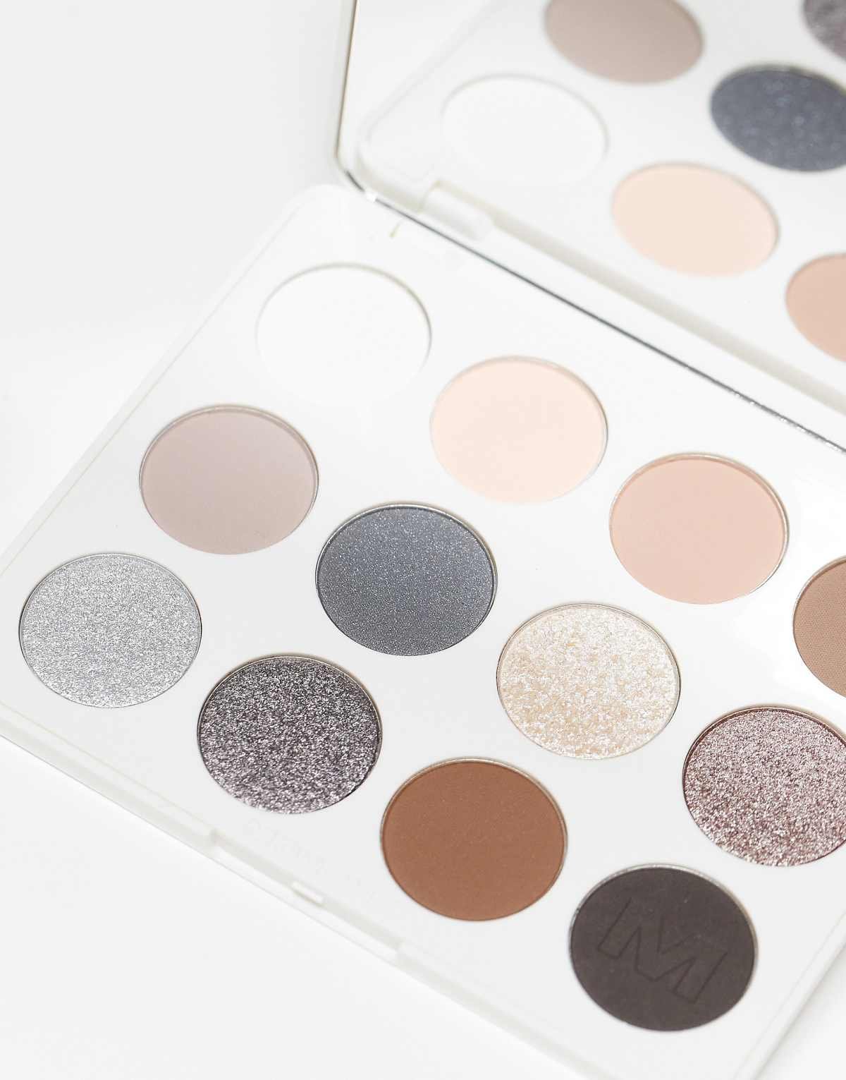 Moon Stone Palette de 12 ombres à paupières