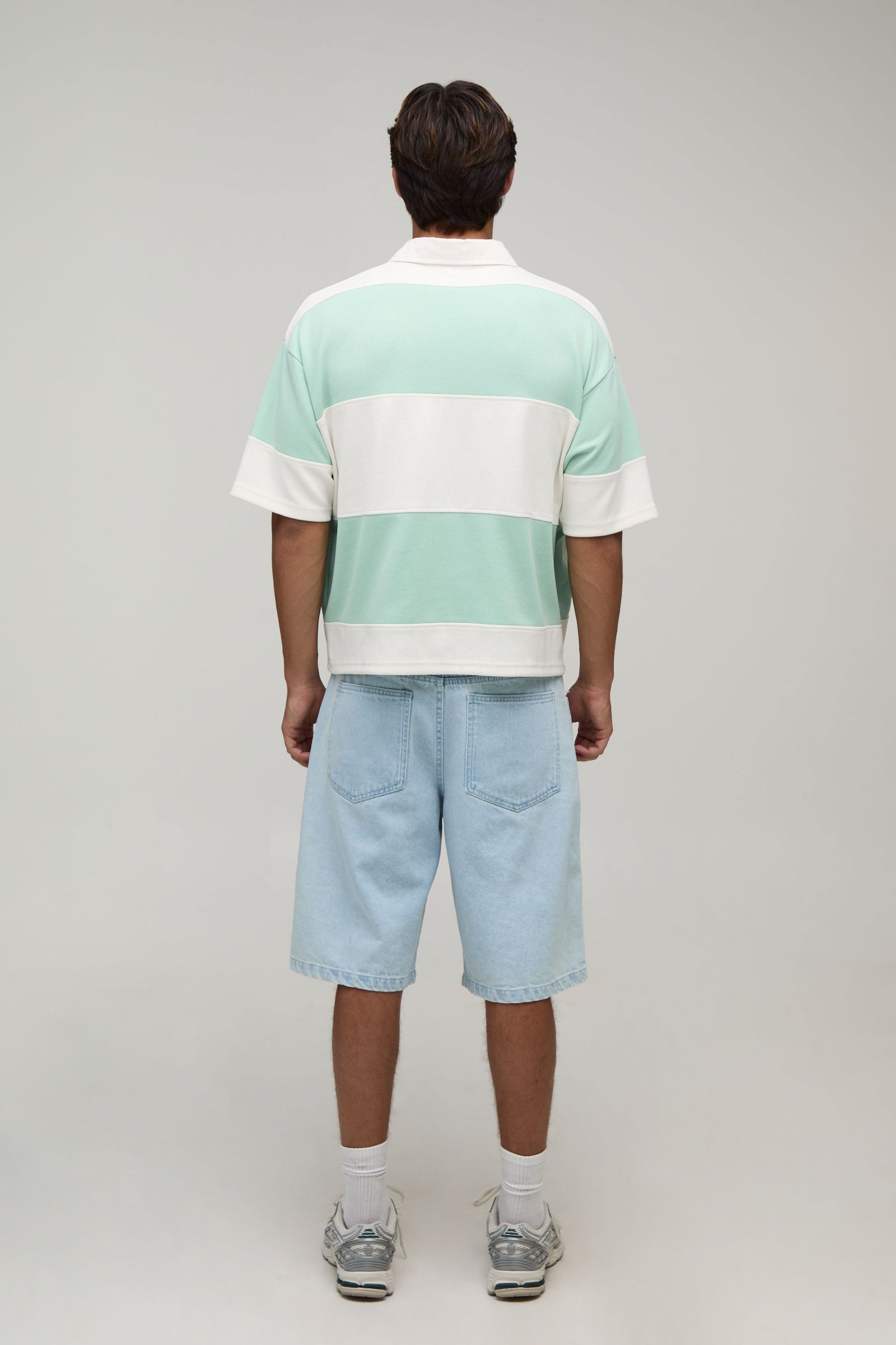 Embroidered half sleeve rugby polo