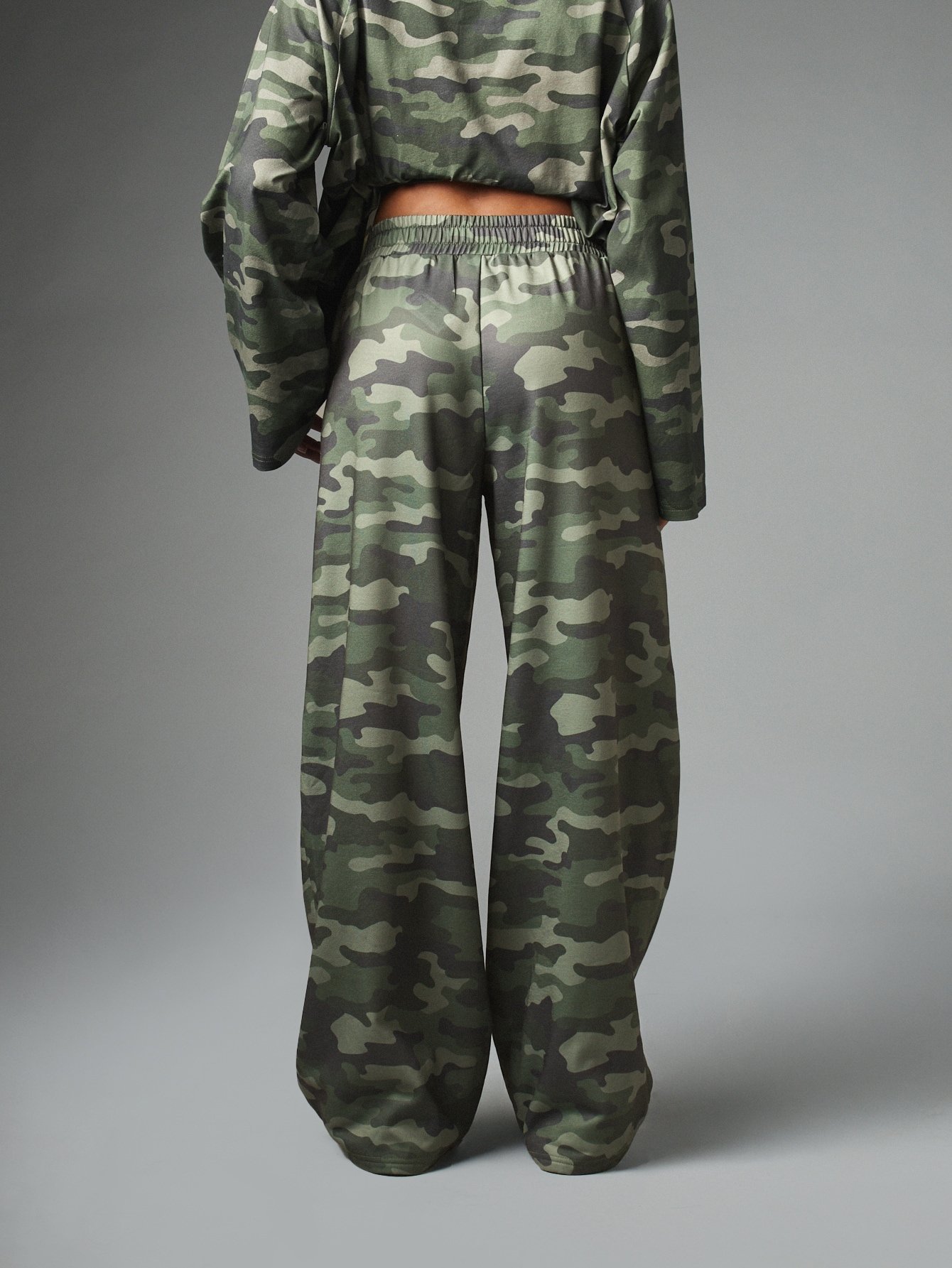 Serwal wasi3 camouflage b logo