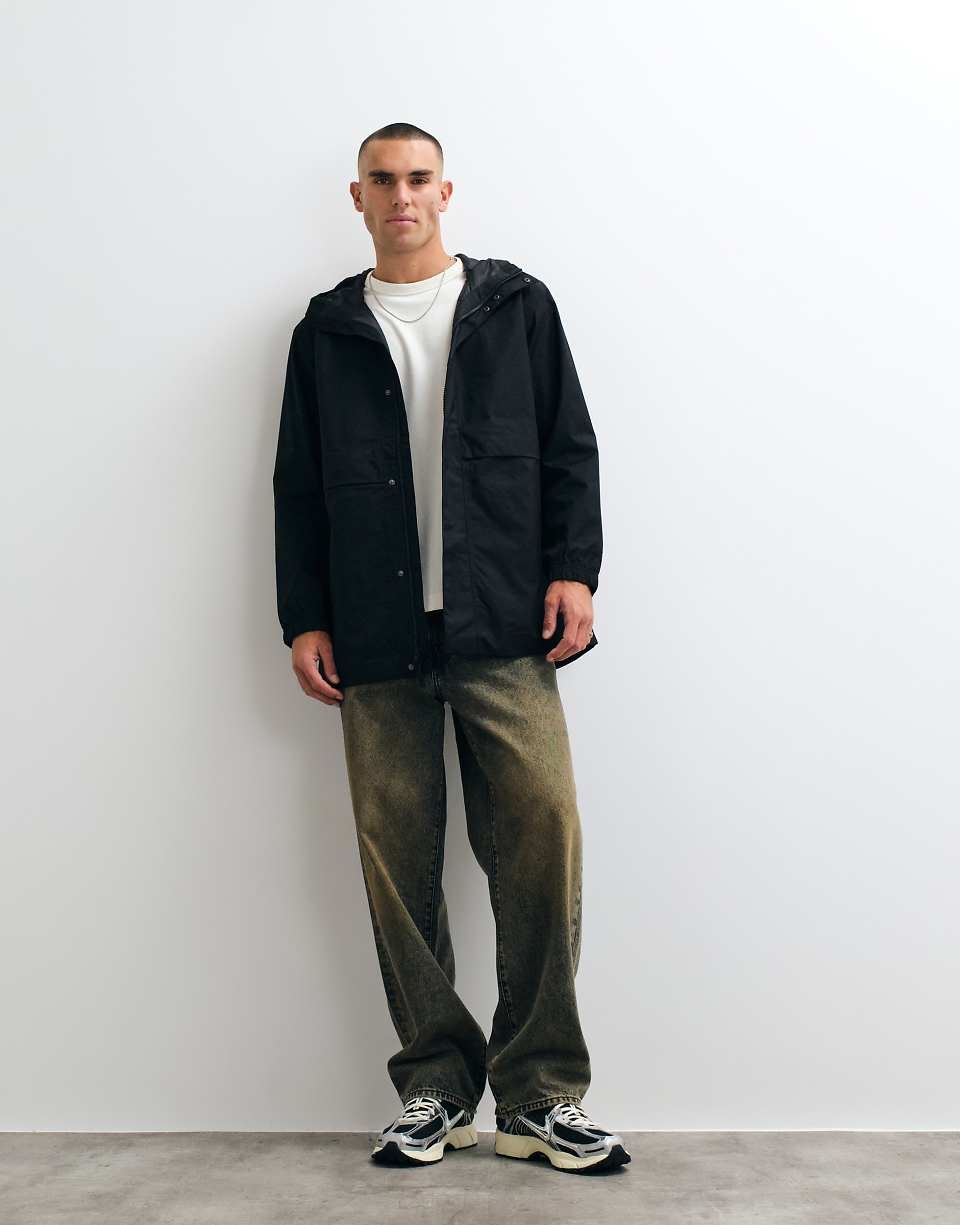 Dryvent™ field parka in TNF black