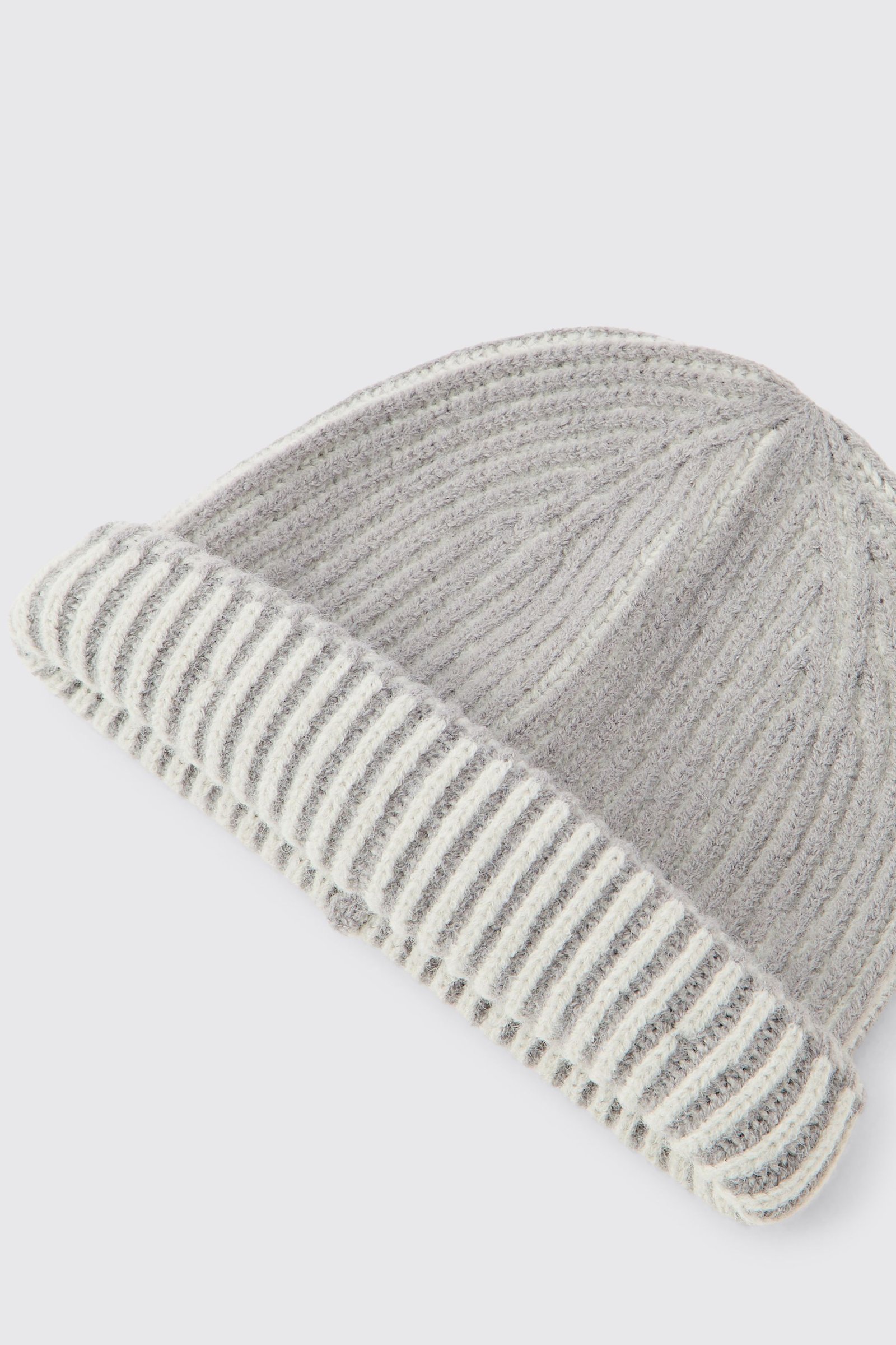Bonnet côtelé à contraste