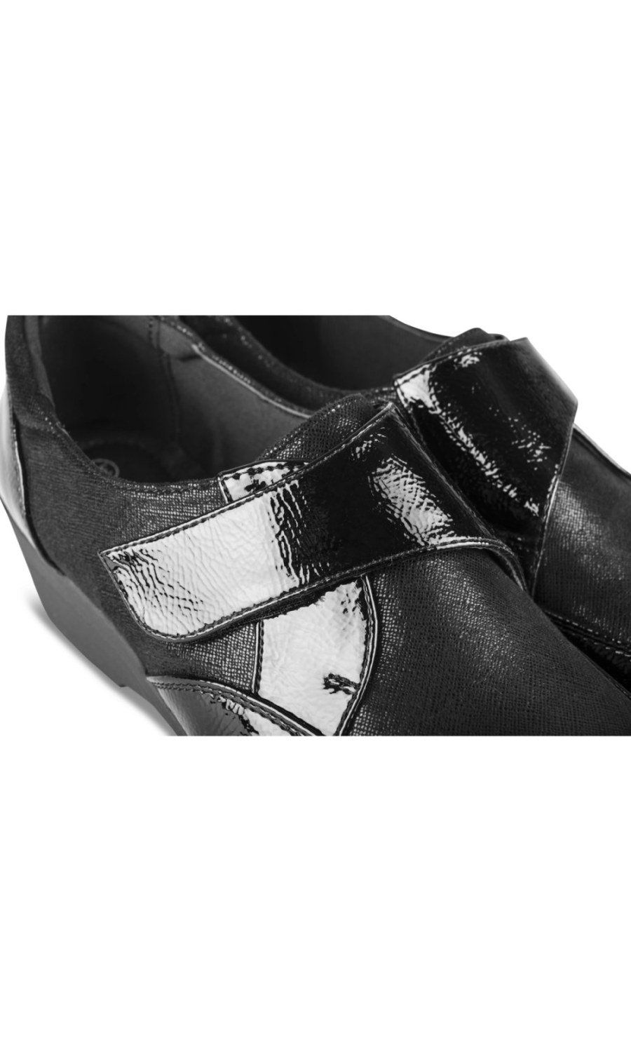 Black wedge hook-and-loop shoes