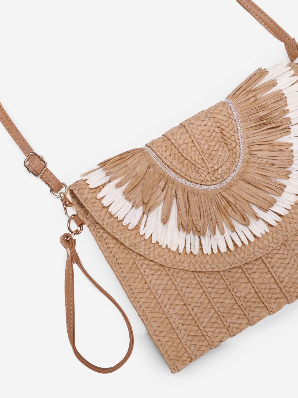 Pochette en raphia tressé à franges taupe