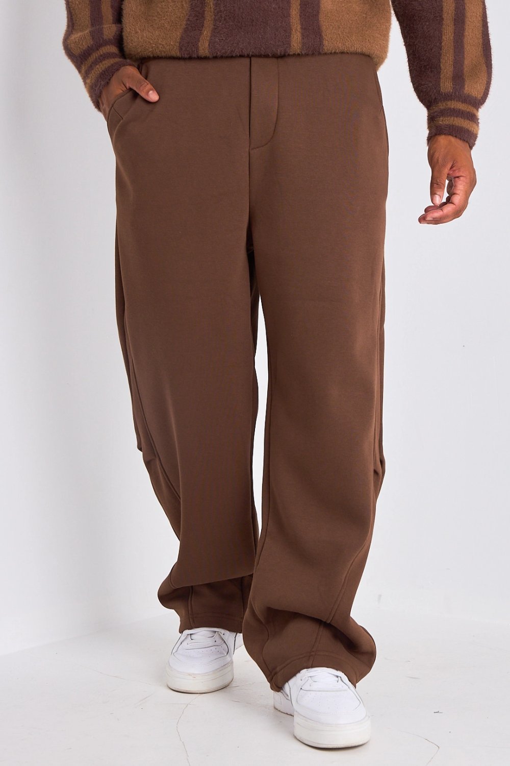 Brown wide joggers with striped drawstring