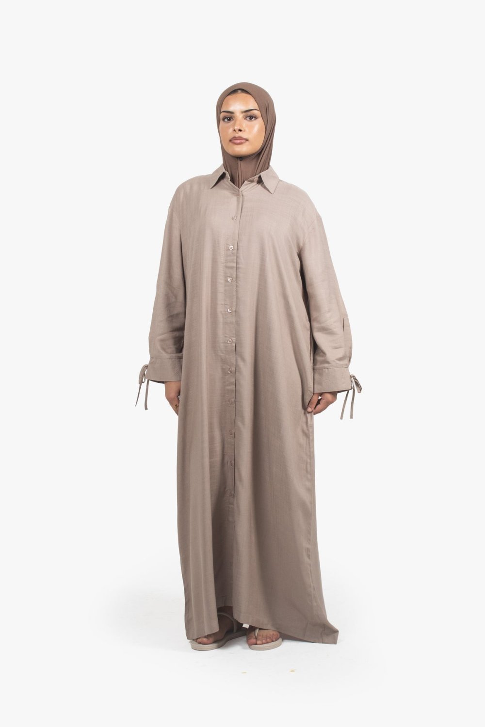 عباية قميص بأزرار - رمادي بني