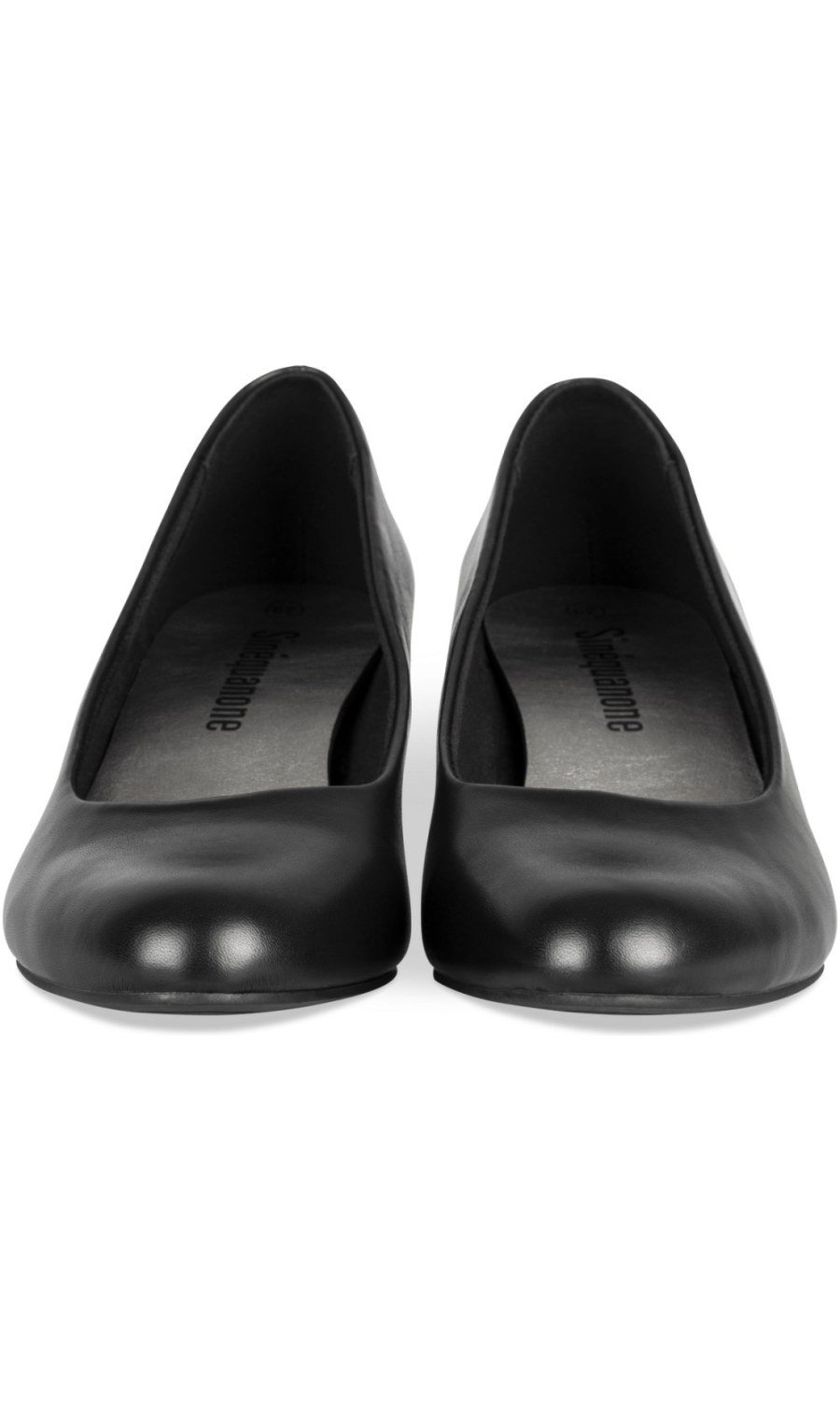 Black flared-heel round-toe pumps