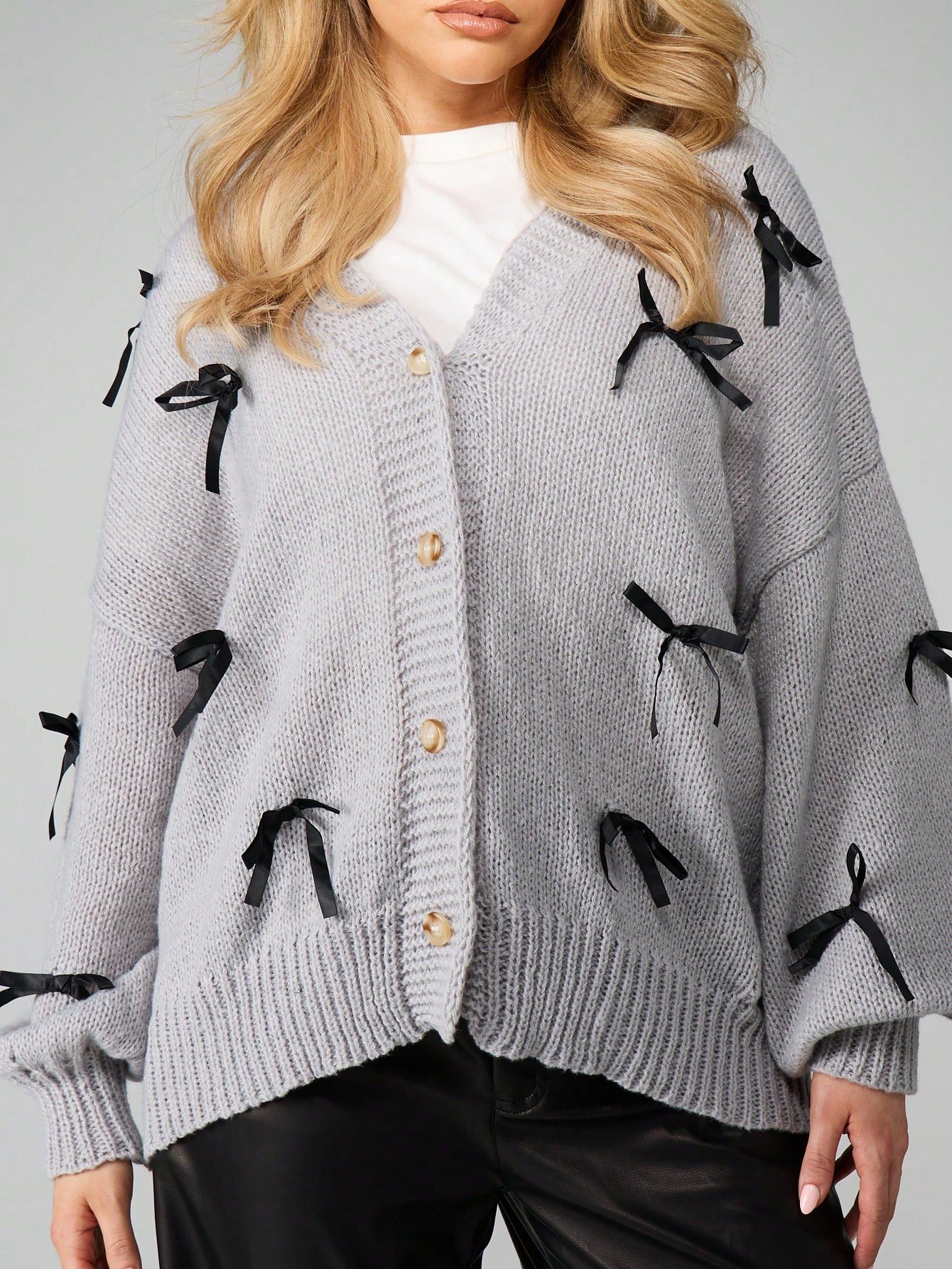 Cardigan oversize avec détails nœud