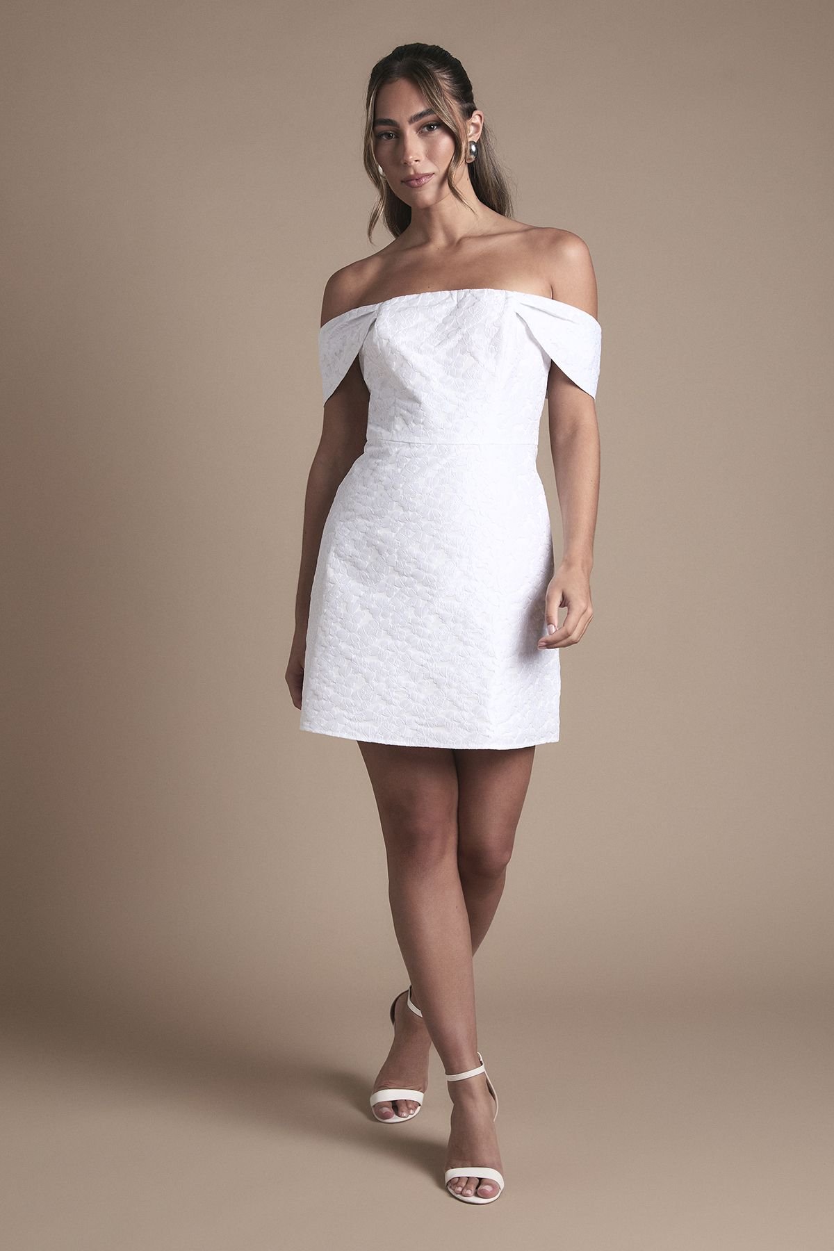 Short off-the-shoulder jacquard wedding dress