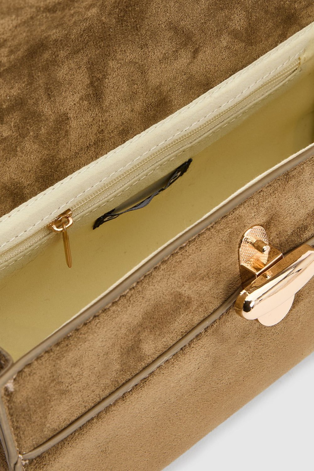 Grab bag with metal clasp