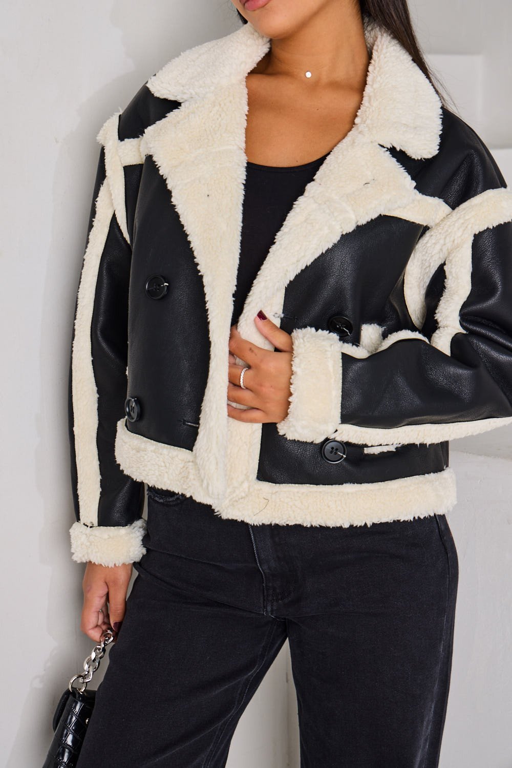 Veste aviateur qsira simili cuir k7la w beige