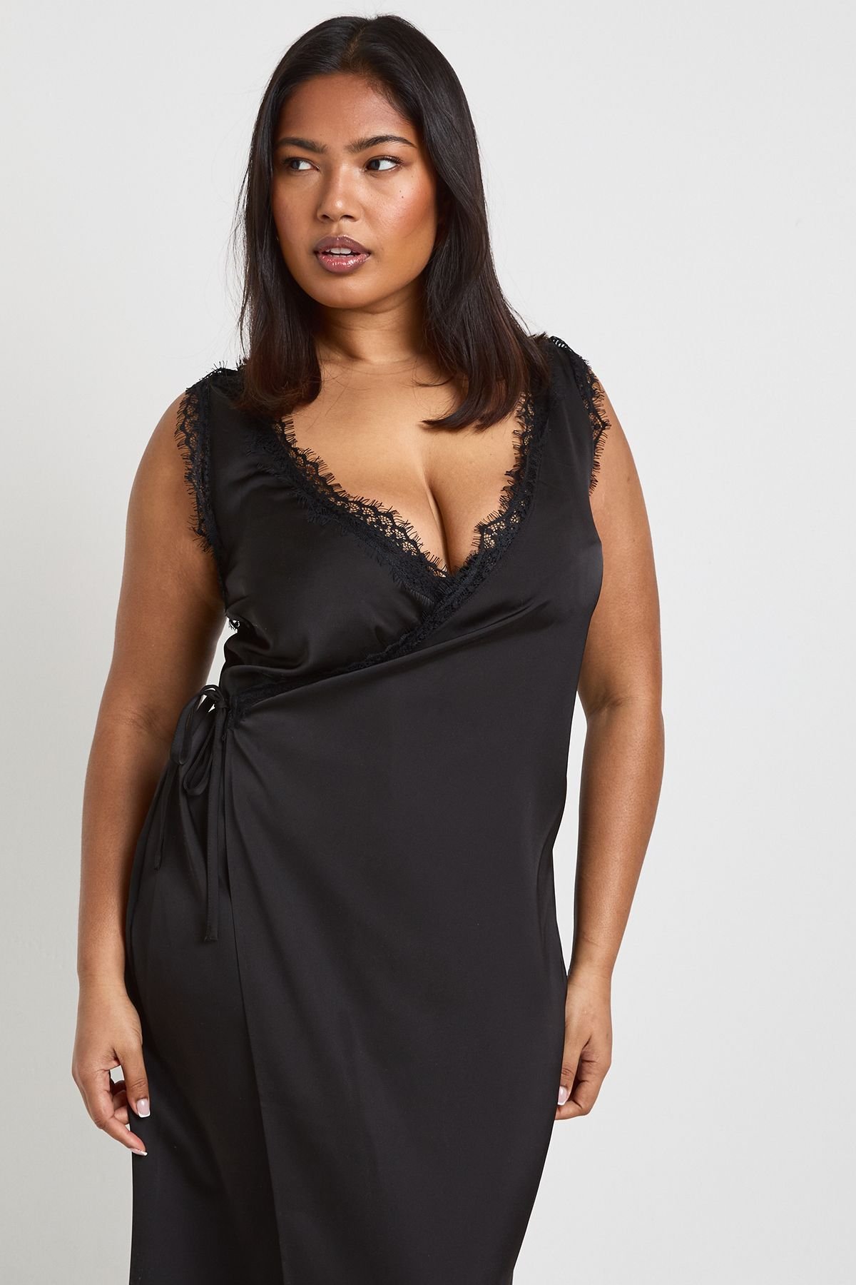 Robe twila portefeuille satin - Grande taille