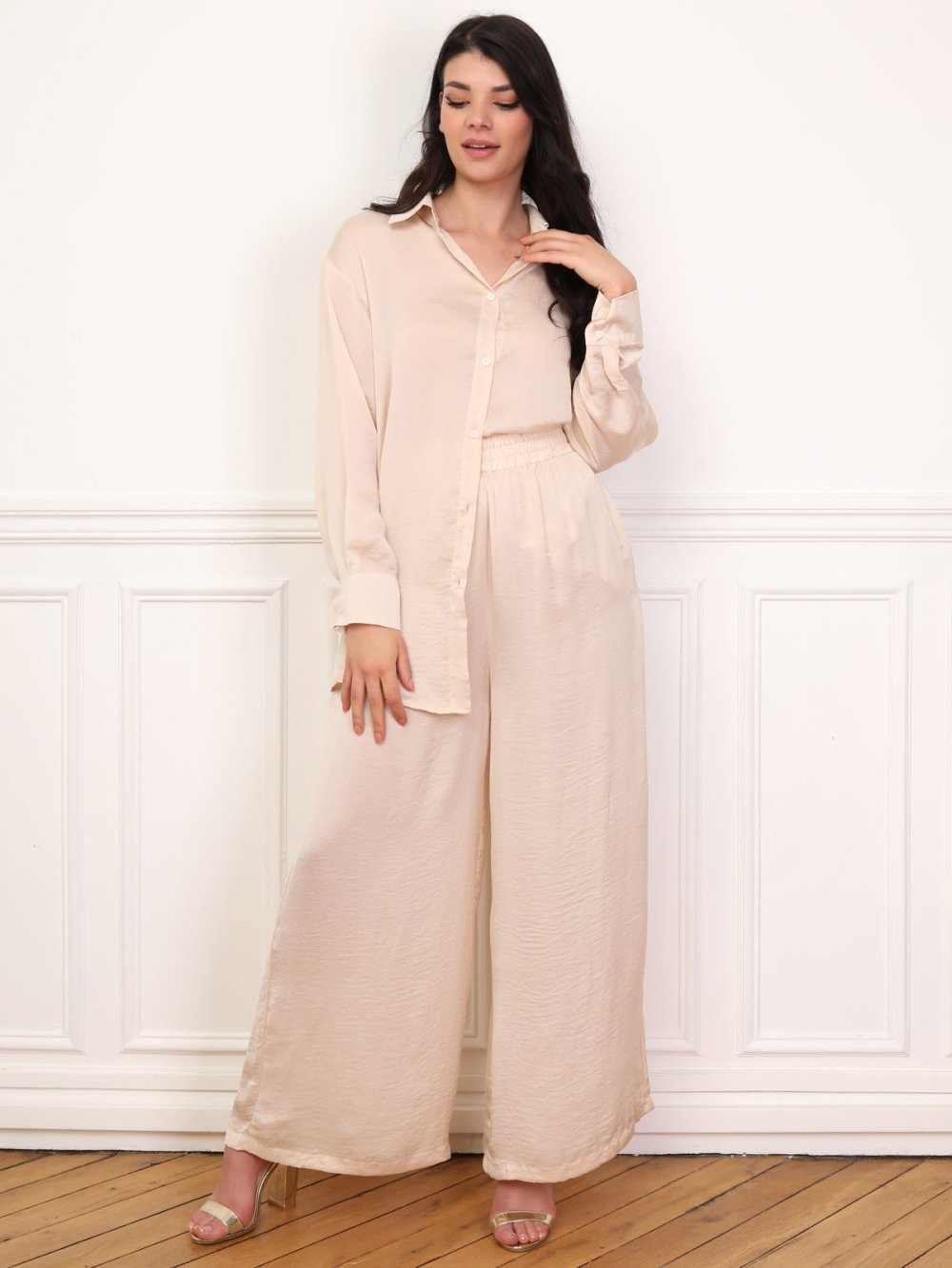 Ensemble chemise w pantalon satinés, beige