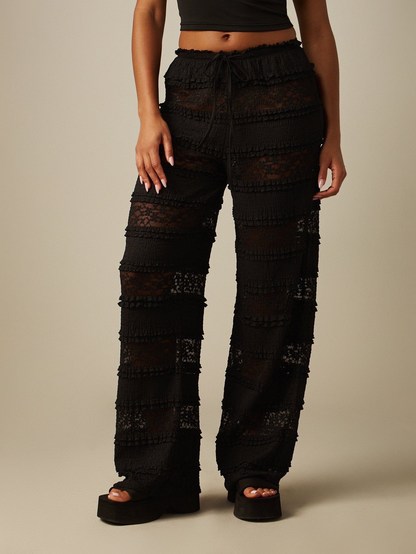 Pantalon Large En Dentelle Transparente Avec Volants