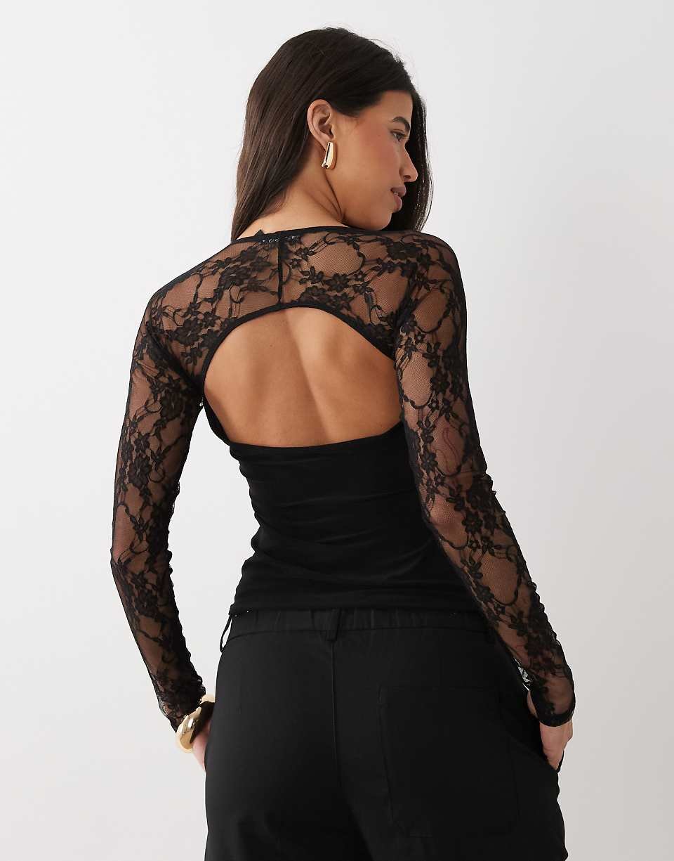Lace top with sweetheart neckline - Black