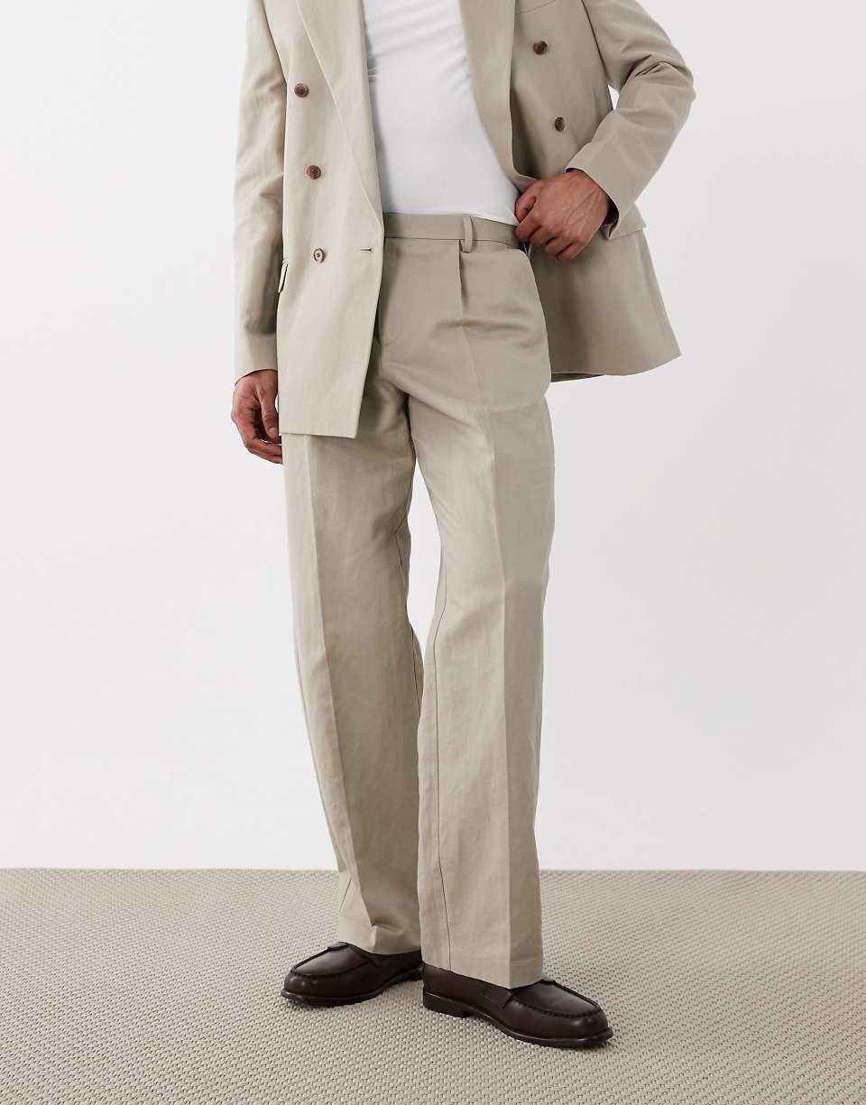 Pantalon de costume oversize fuselé en lin majoritaire - Marron clair