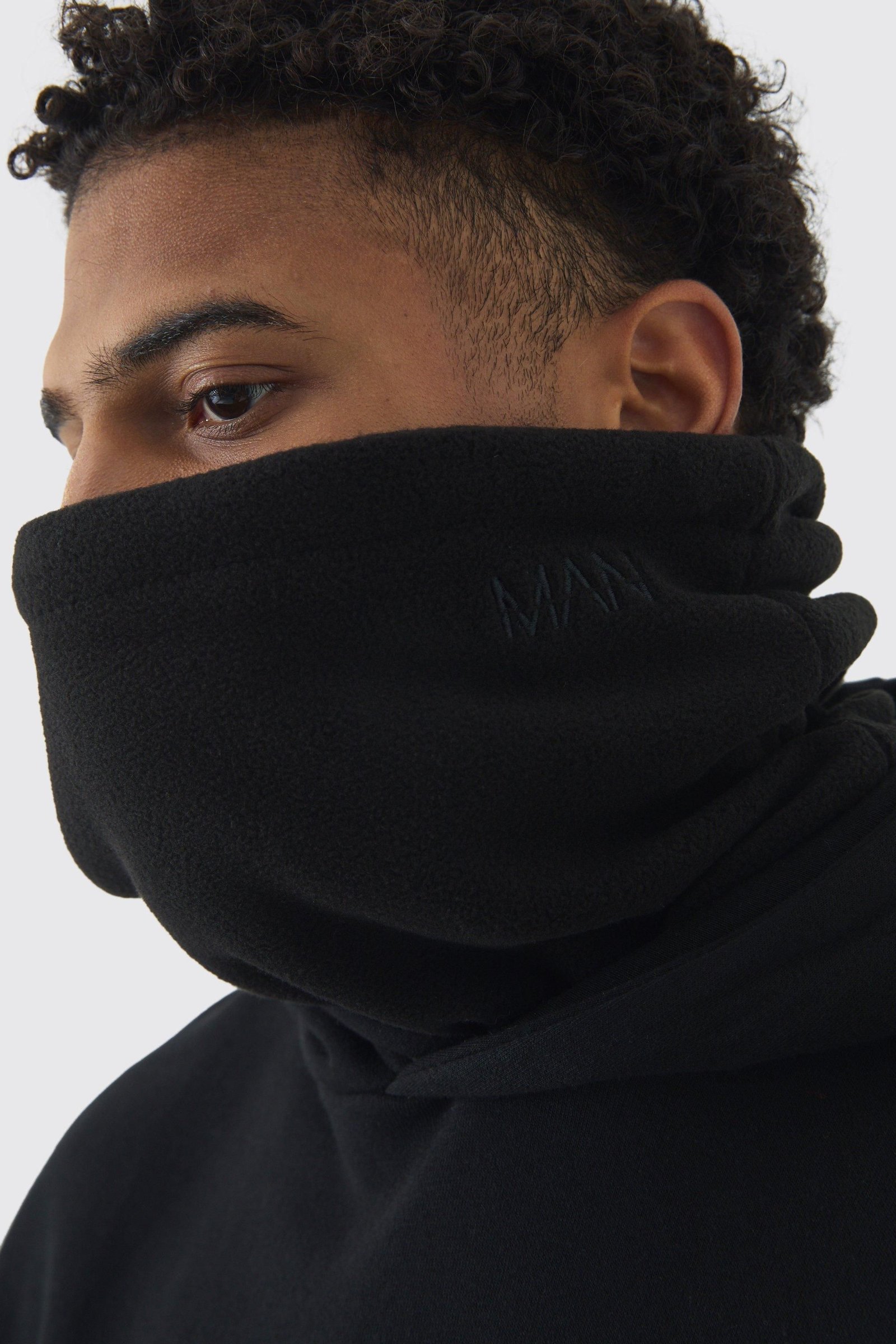 Cache-cou polaire actif