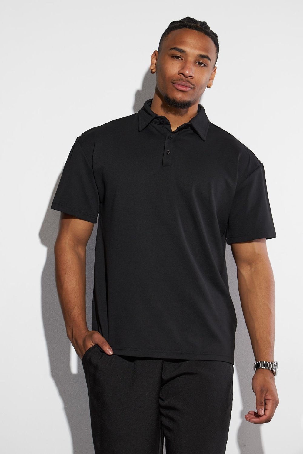 Black basic loose-fit polo shirt