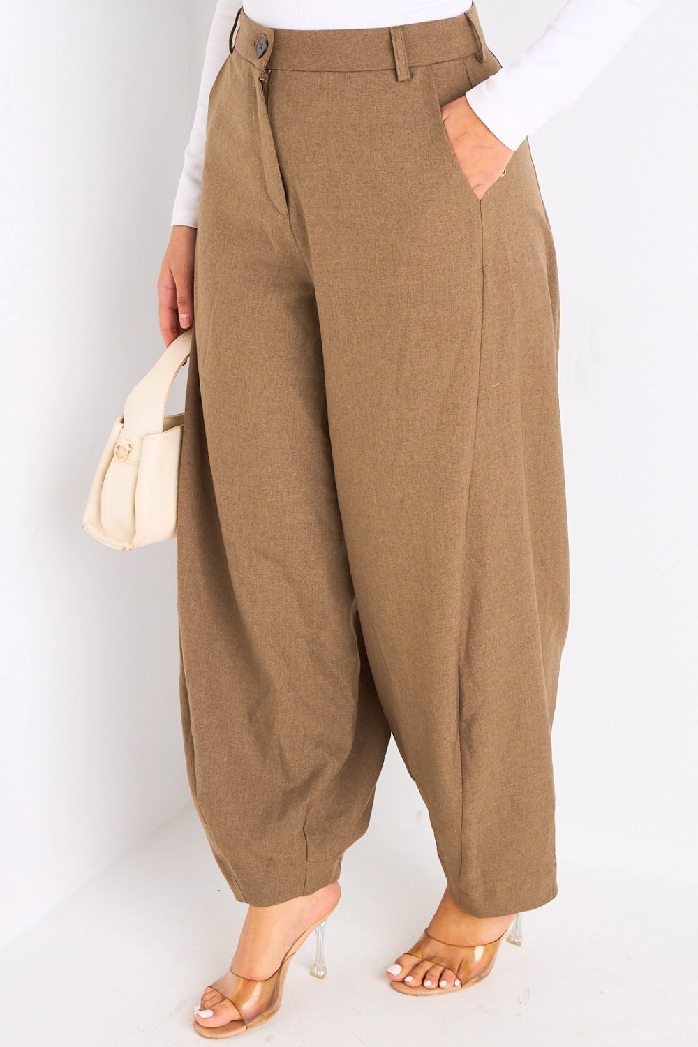 Pantalon tailleur large plissé beige ghame9
