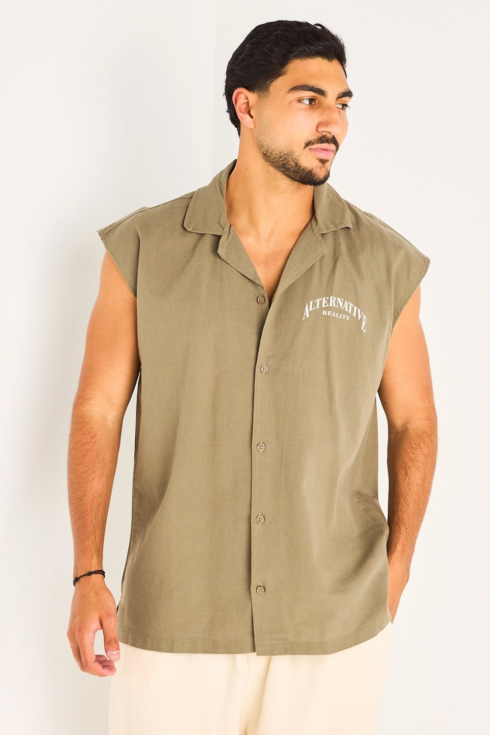 Chemise sans manches à inscription et étoile kaki