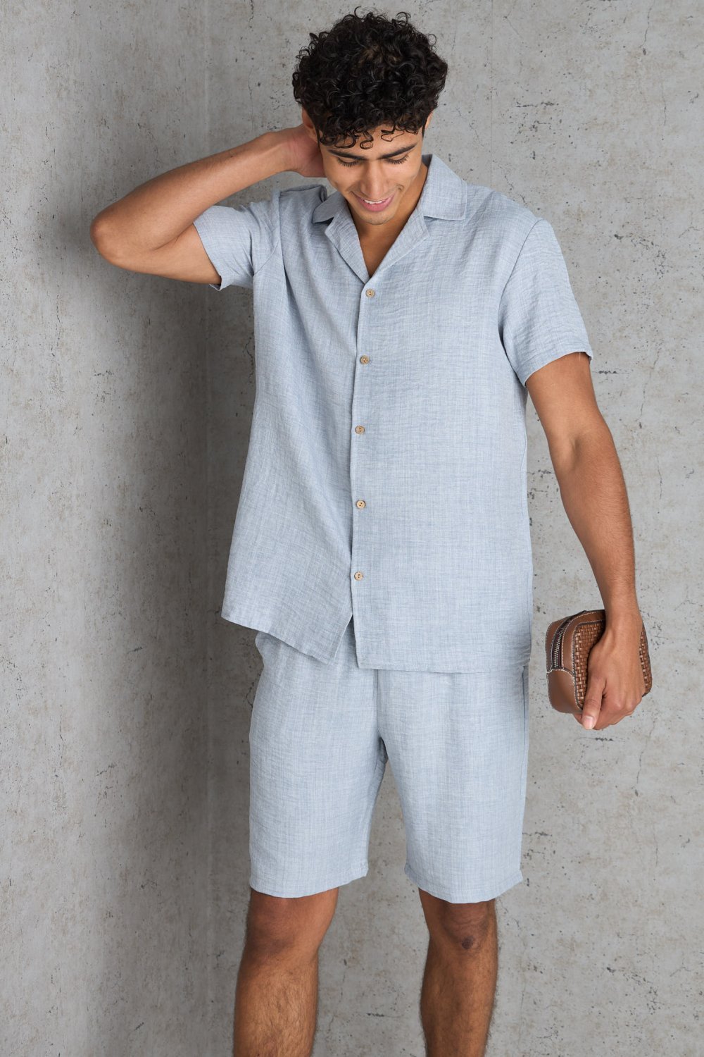 Ensemble chemise et short texturé gris