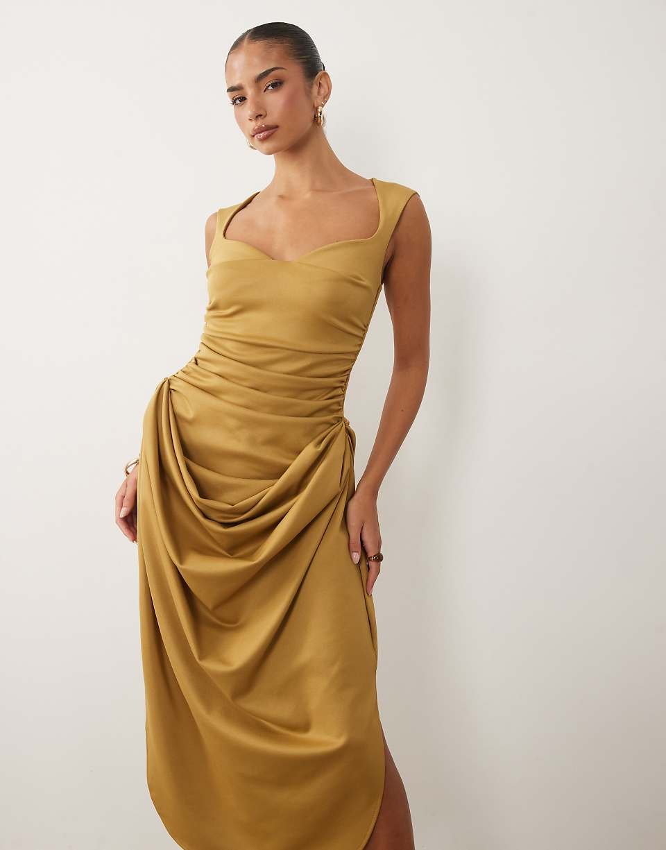 Robe midi style bandage b jupe drapée
