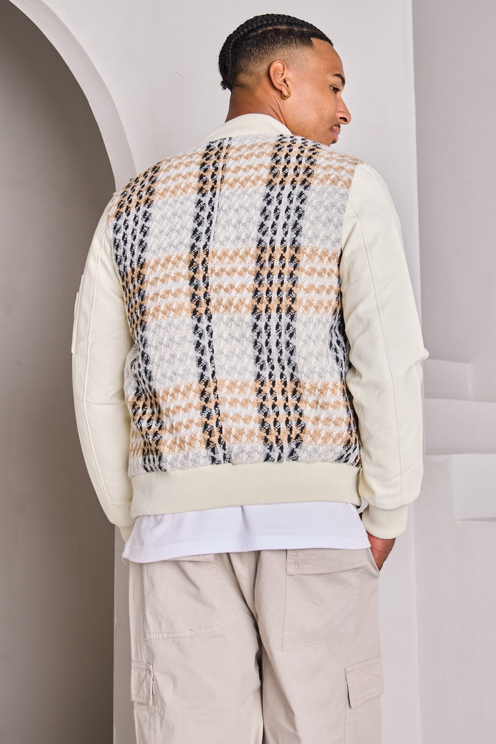 Beige woven-pattern jacket with faux leather