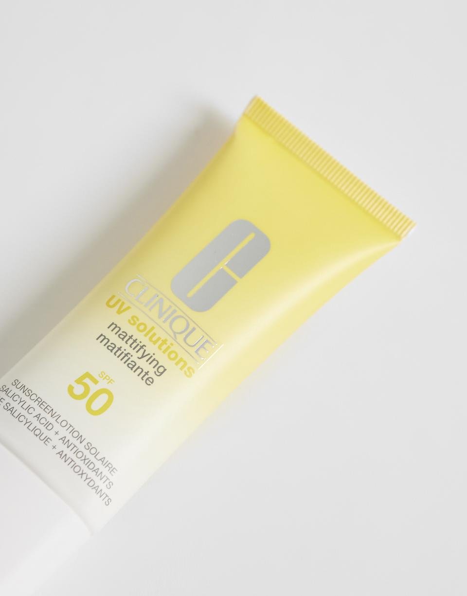 UV Solutions - Écran solaire matifiant SPF 50