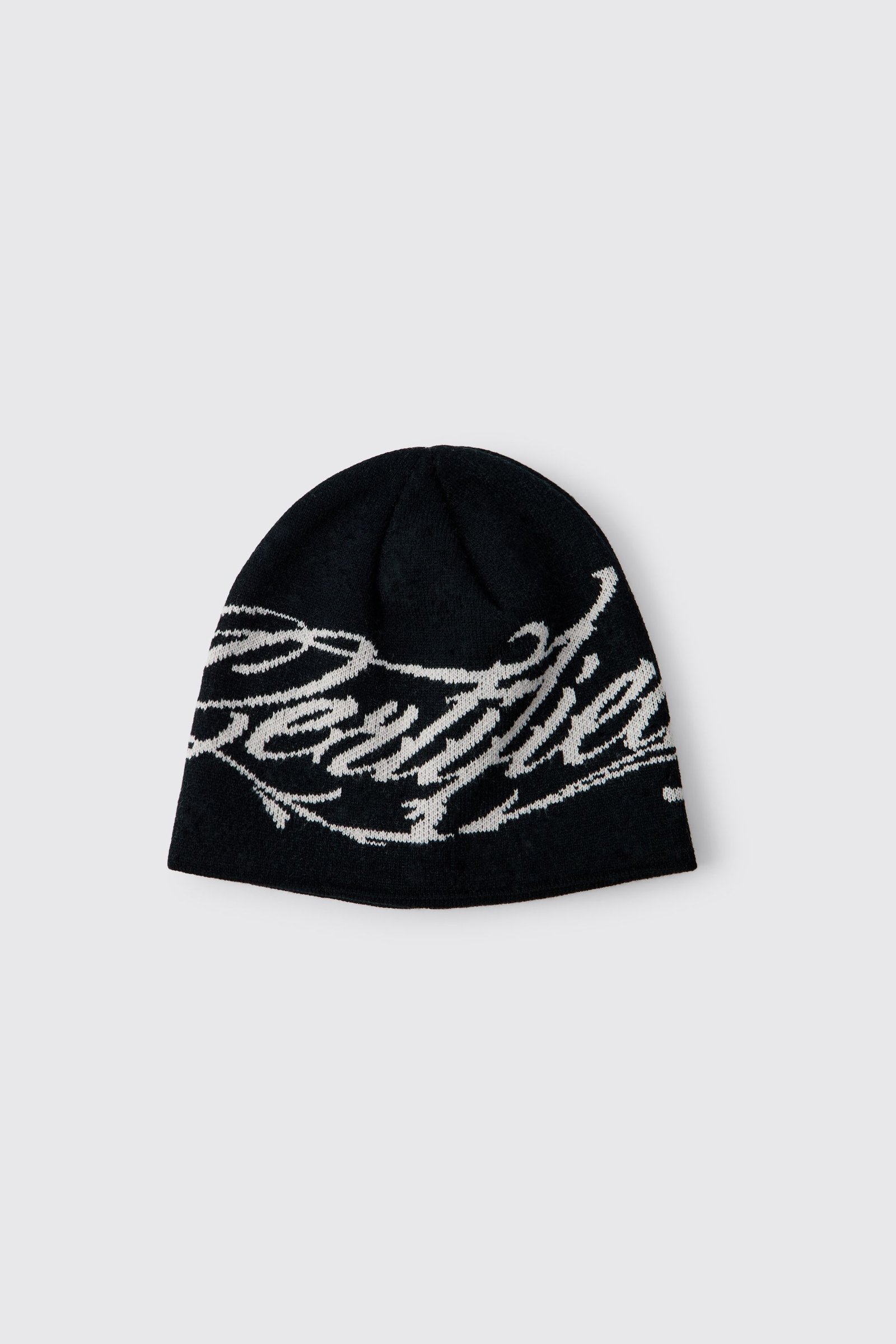 Bonnet à tête de mort gothique