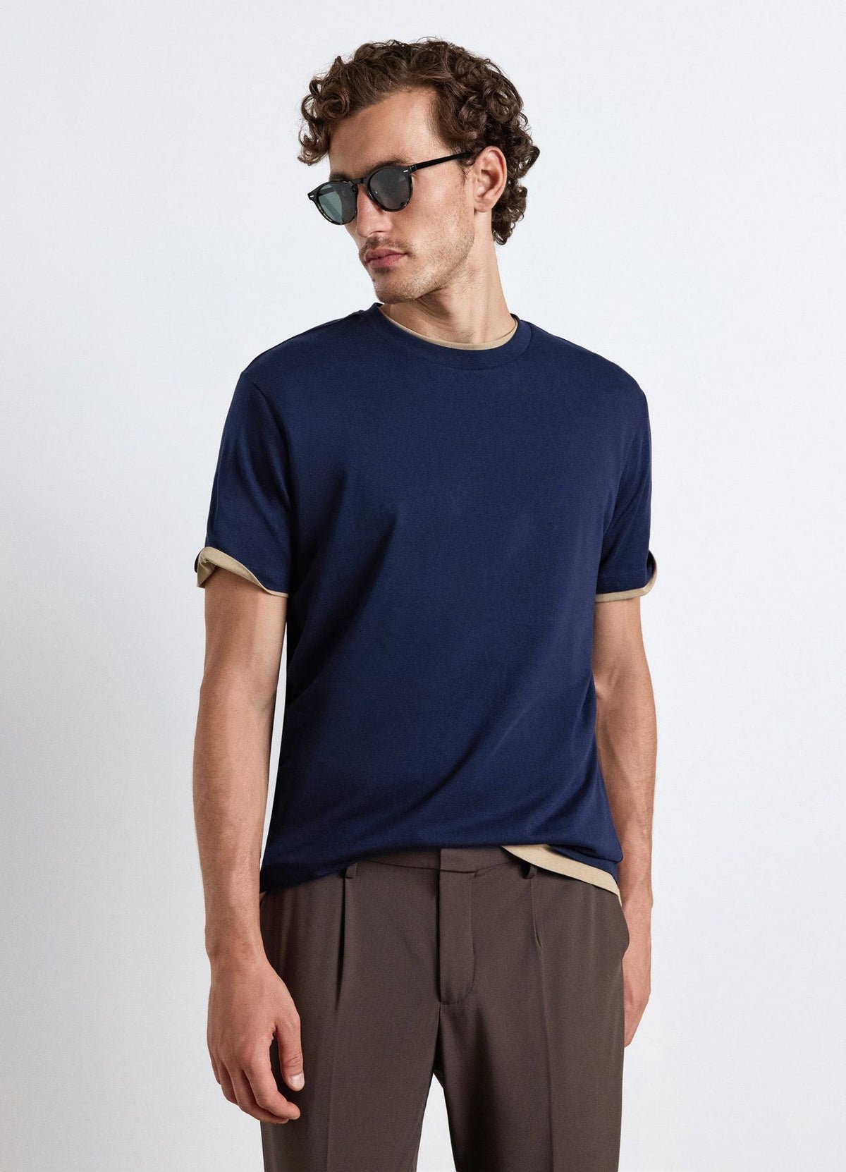 Plain crew-neck T-shirt
