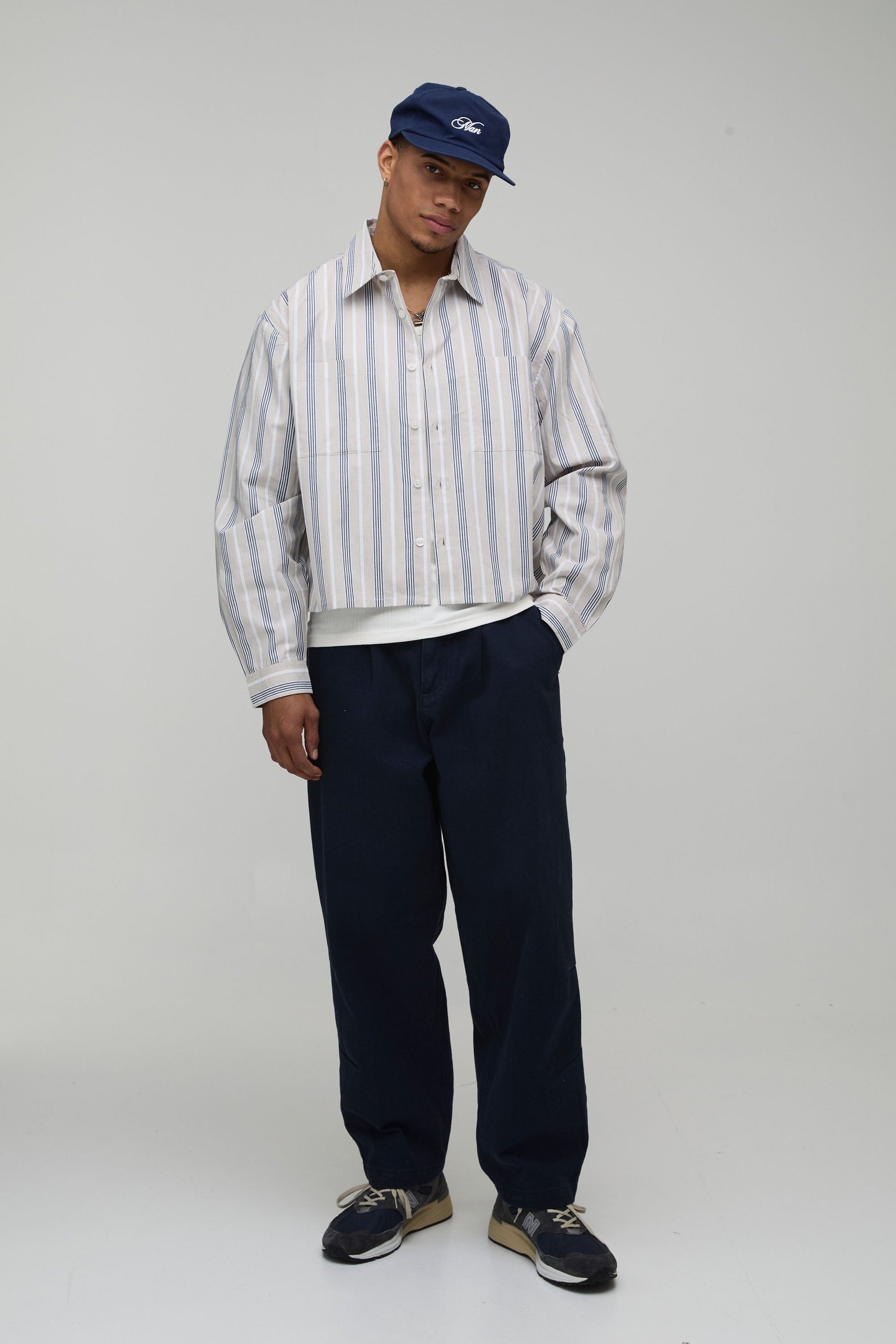 Chemise b khtout oversize 9sira boxy b kmam twal