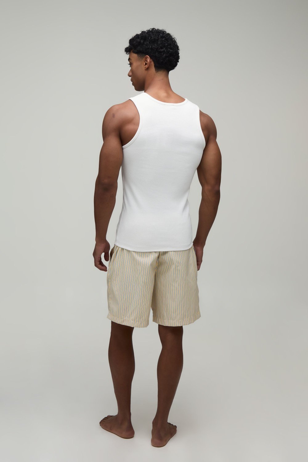 Ensemble détente débardeur et short côtelé jaune