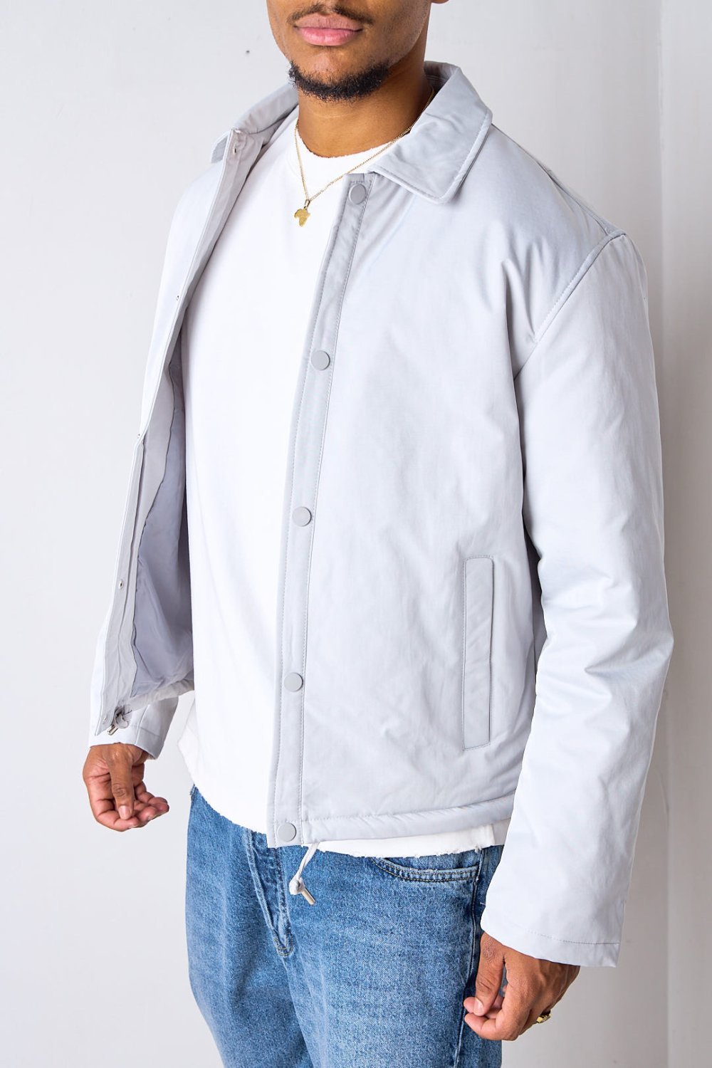 Manteau court léger à col chemise gris