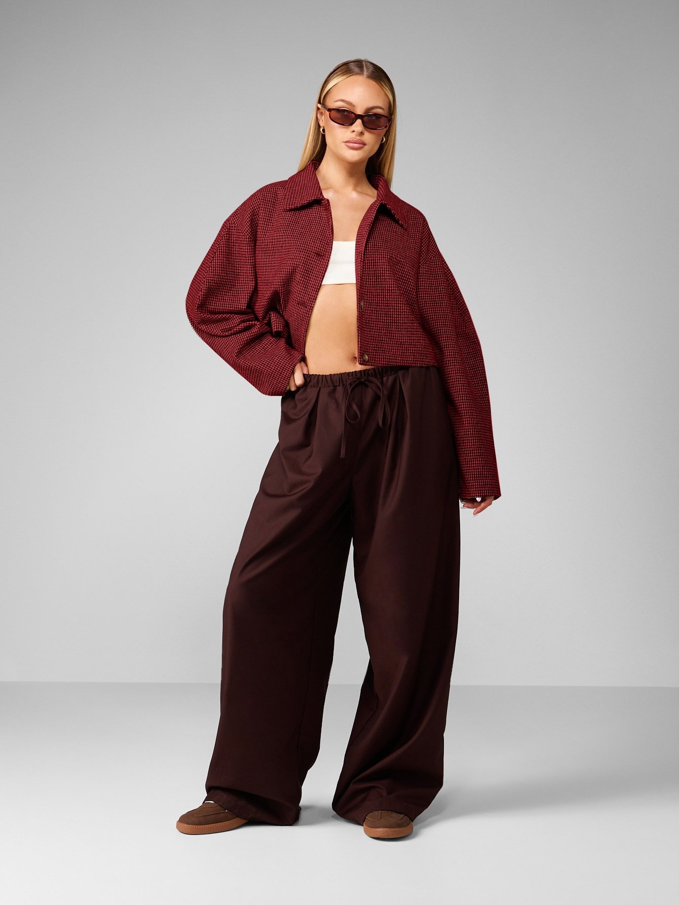 Cropped houndstooth jacket with puff sleeves