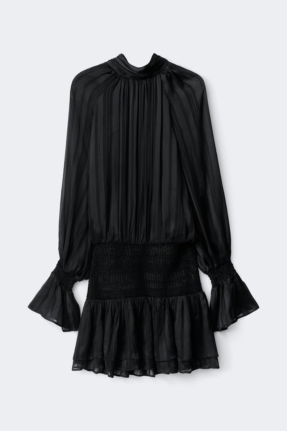 Robe courte à manches longues col haut