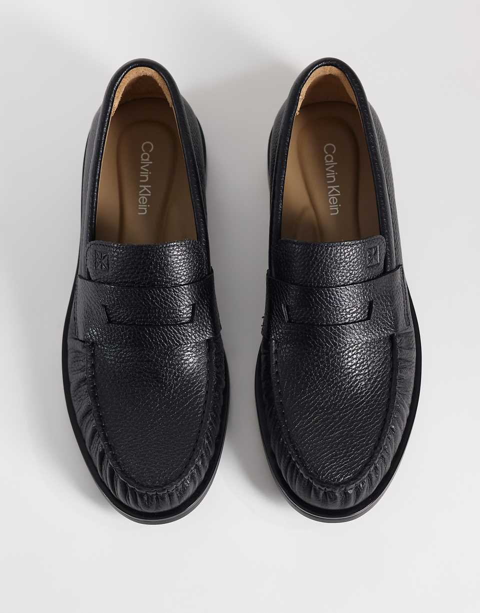 Mocassins essentiels en cuir grainé noir
