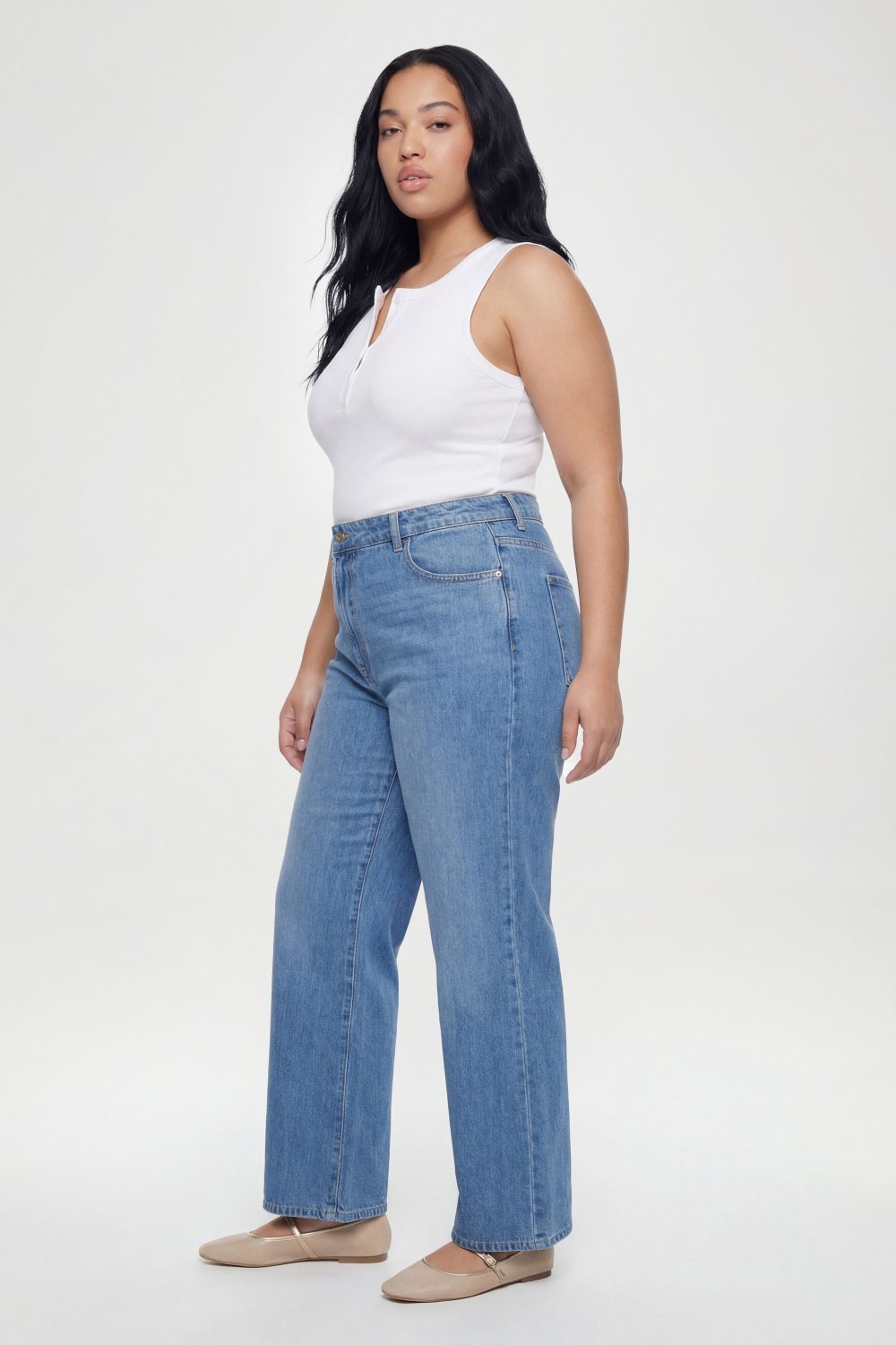 Mid blue high-waisted boyfriend jeans - Plus size