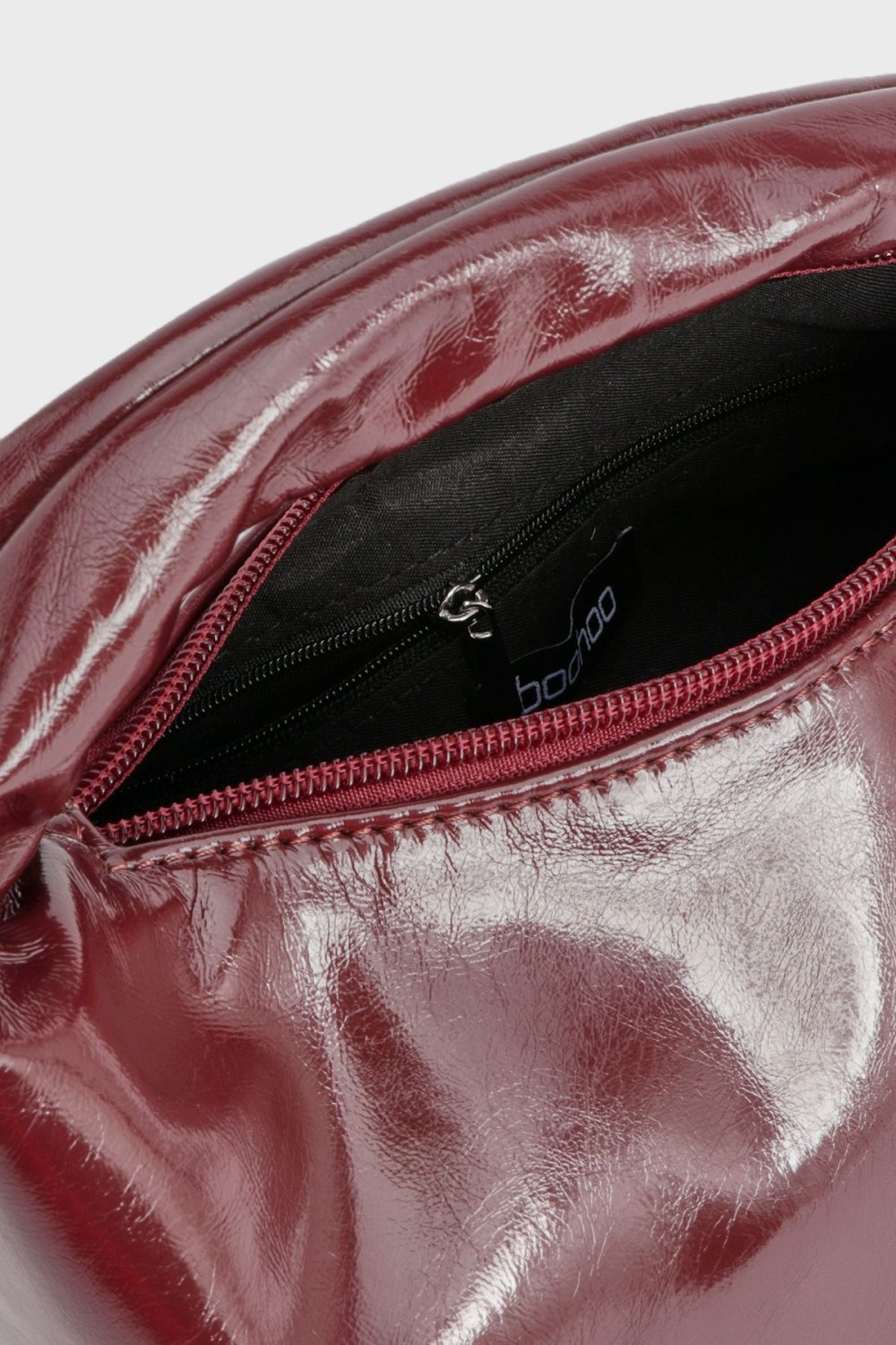 Grab bag with knot handle