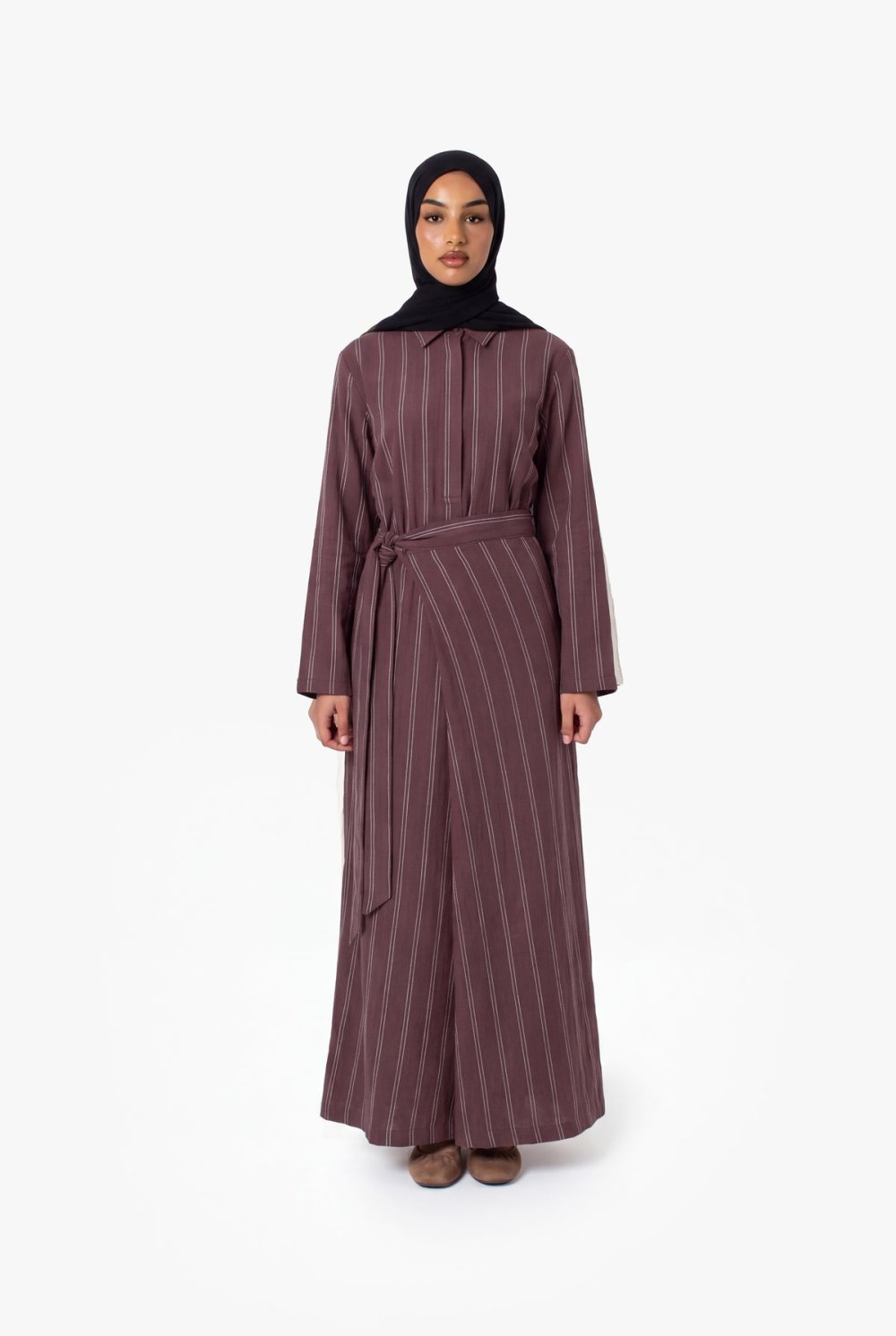 Abaya rayée et jupe portefeuille en coton - Marron