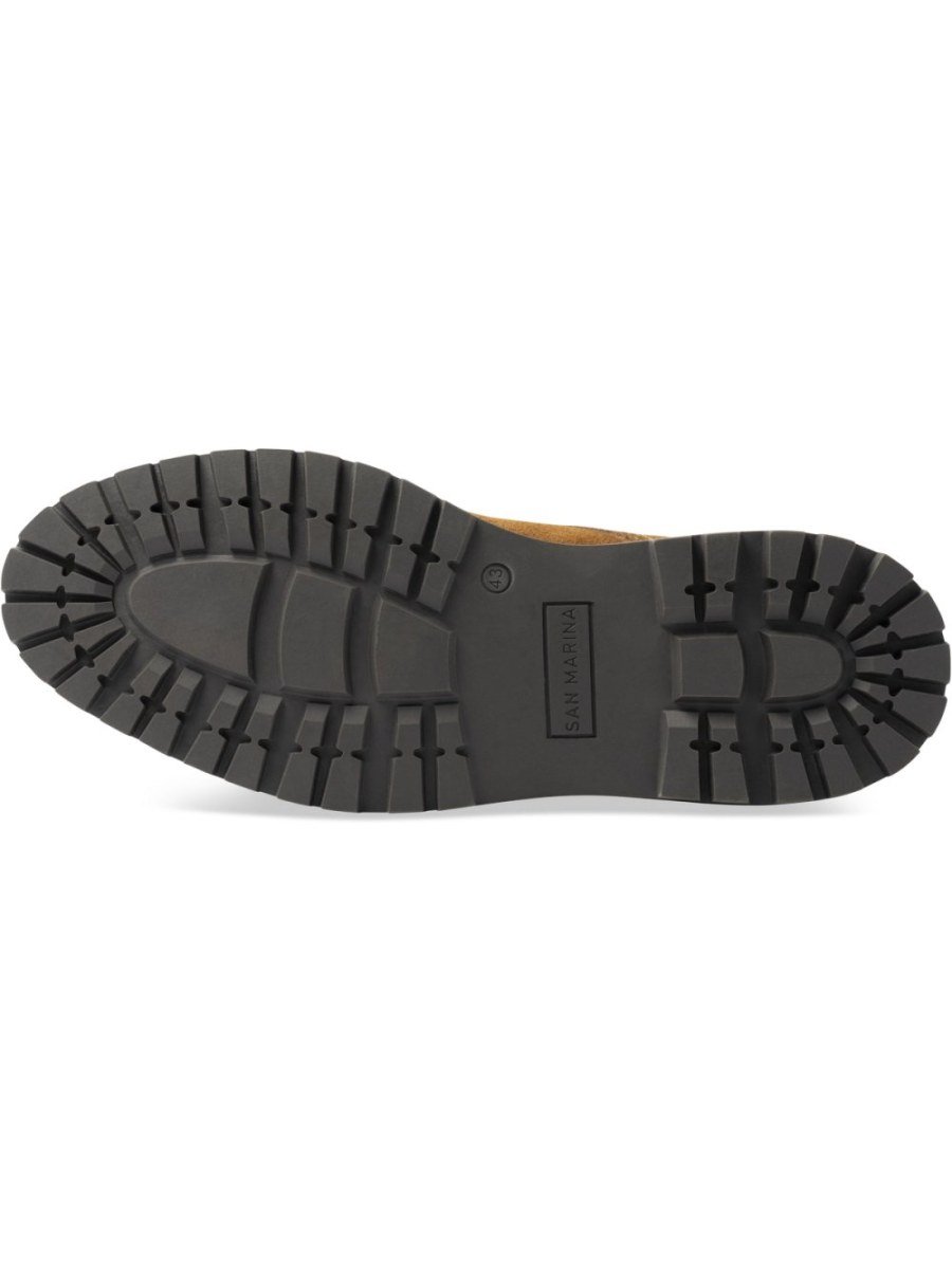 Camel moc-toe derbies, lug sole