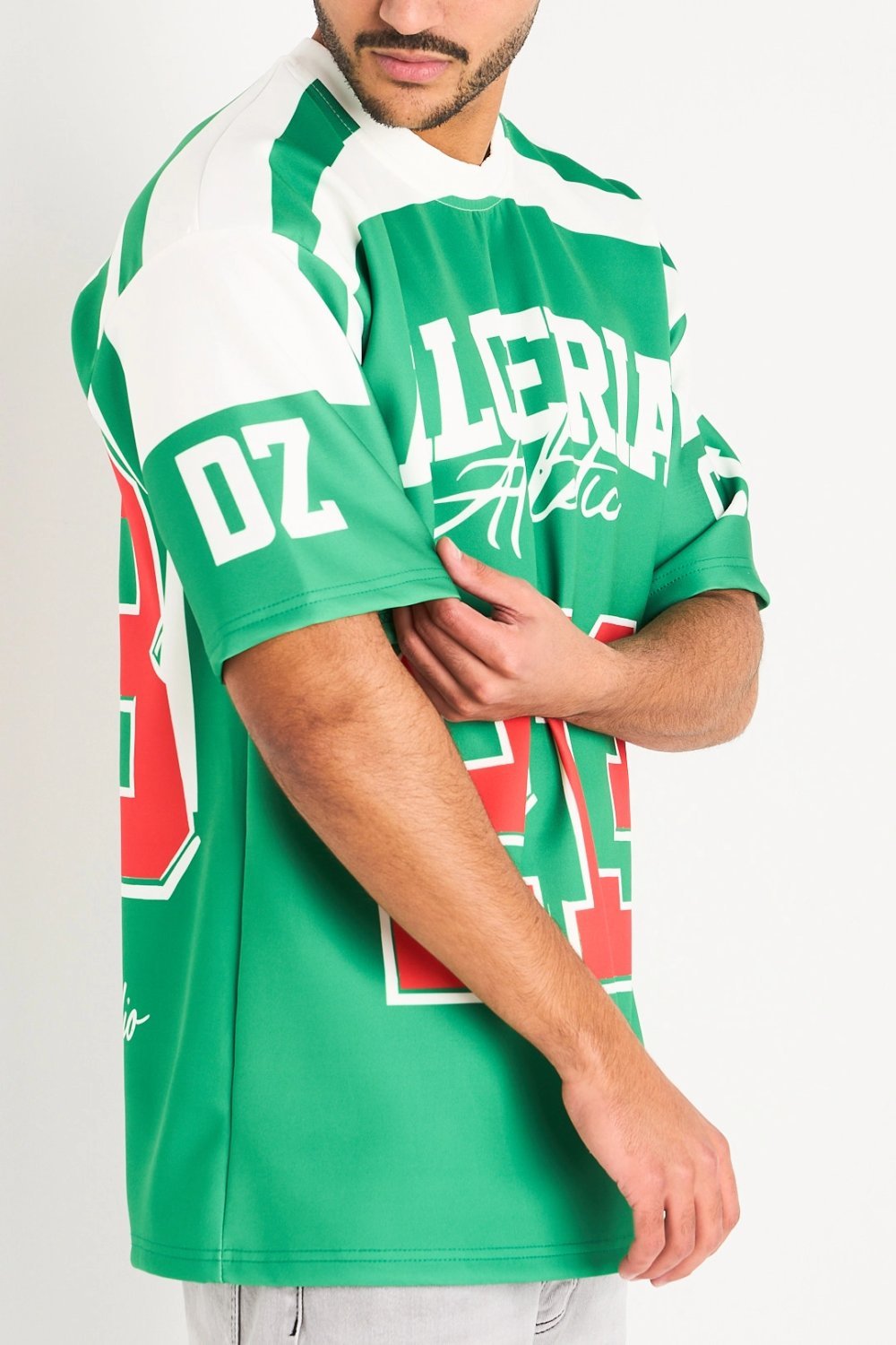T-shirt bicolore à inscriptions vert