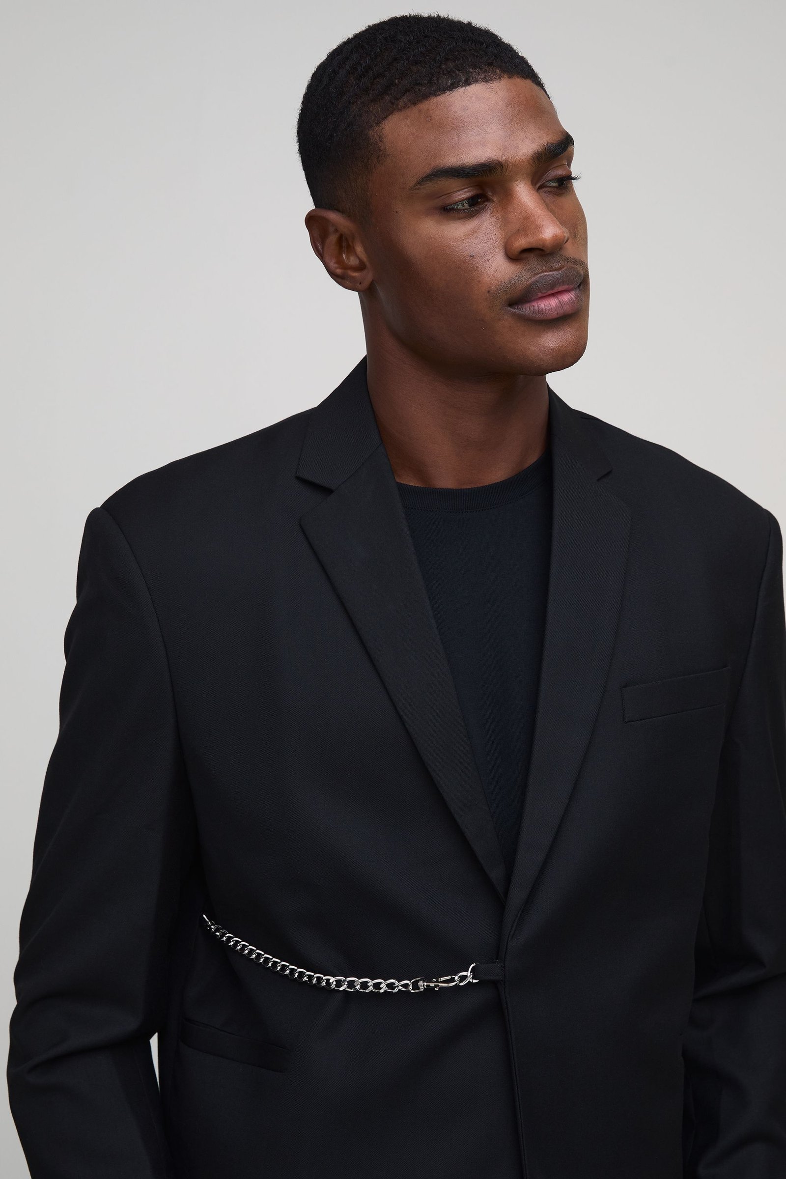 Veste de costume oversize à chaîne