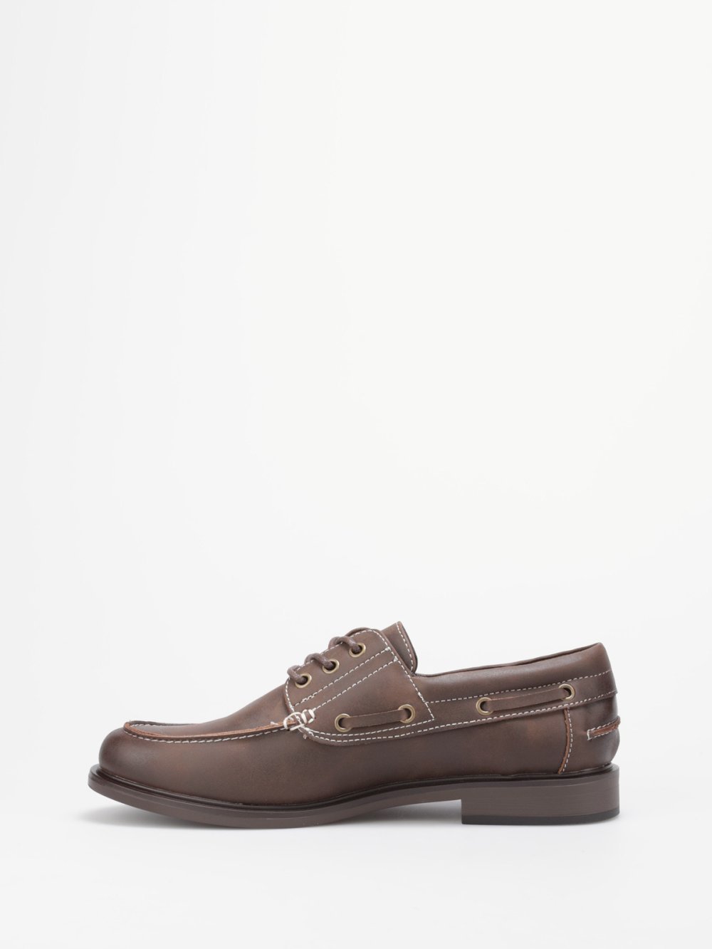 Chaussures bateau à lacets marron