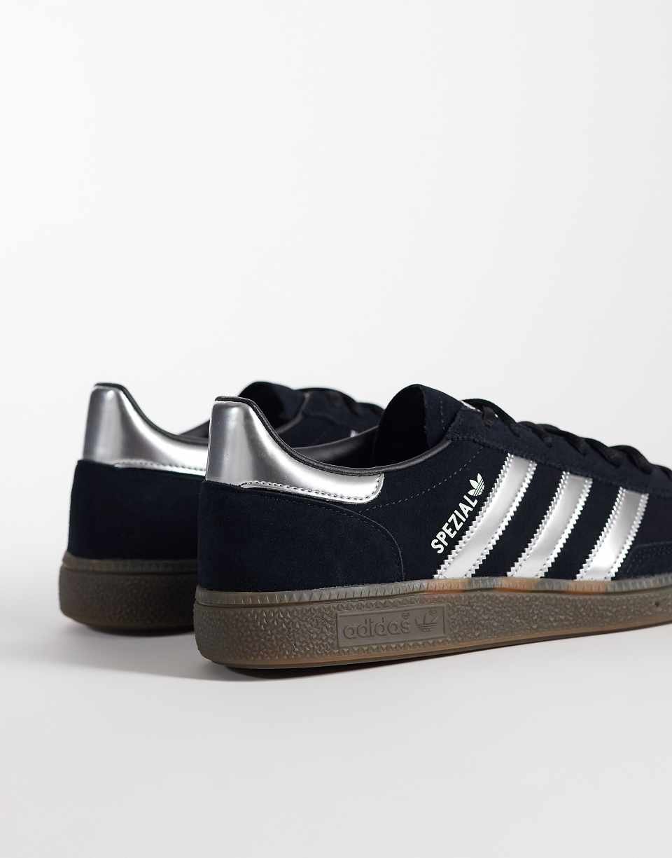 Baskets Handball Spezial - K7el w fiddi
