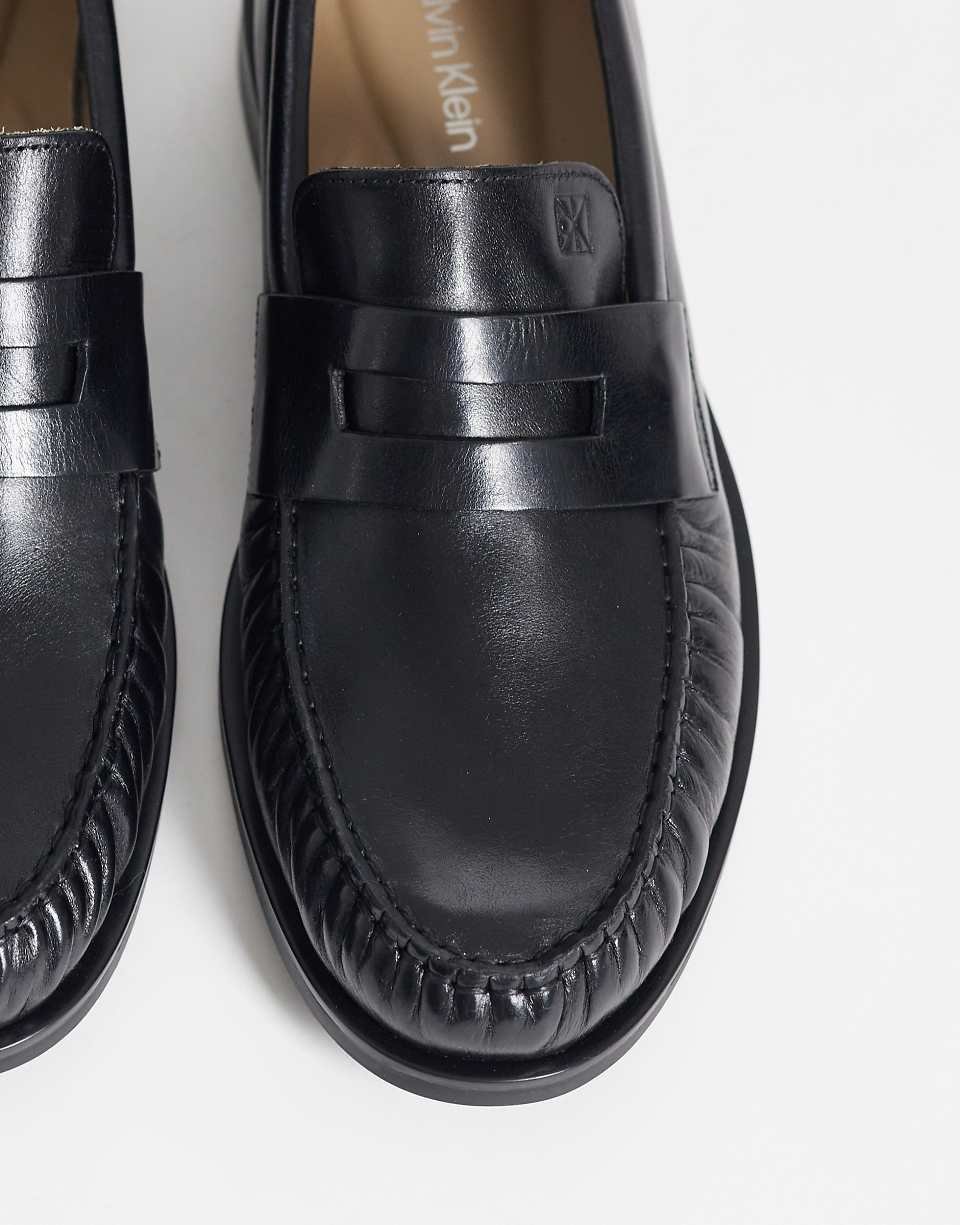 Claquettes en cuir véritable - Noir