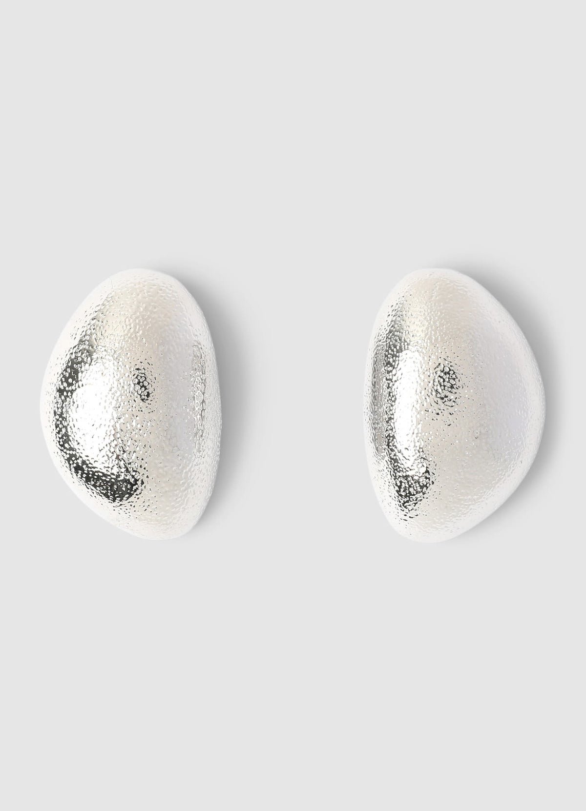 Hammered oval statement earrings