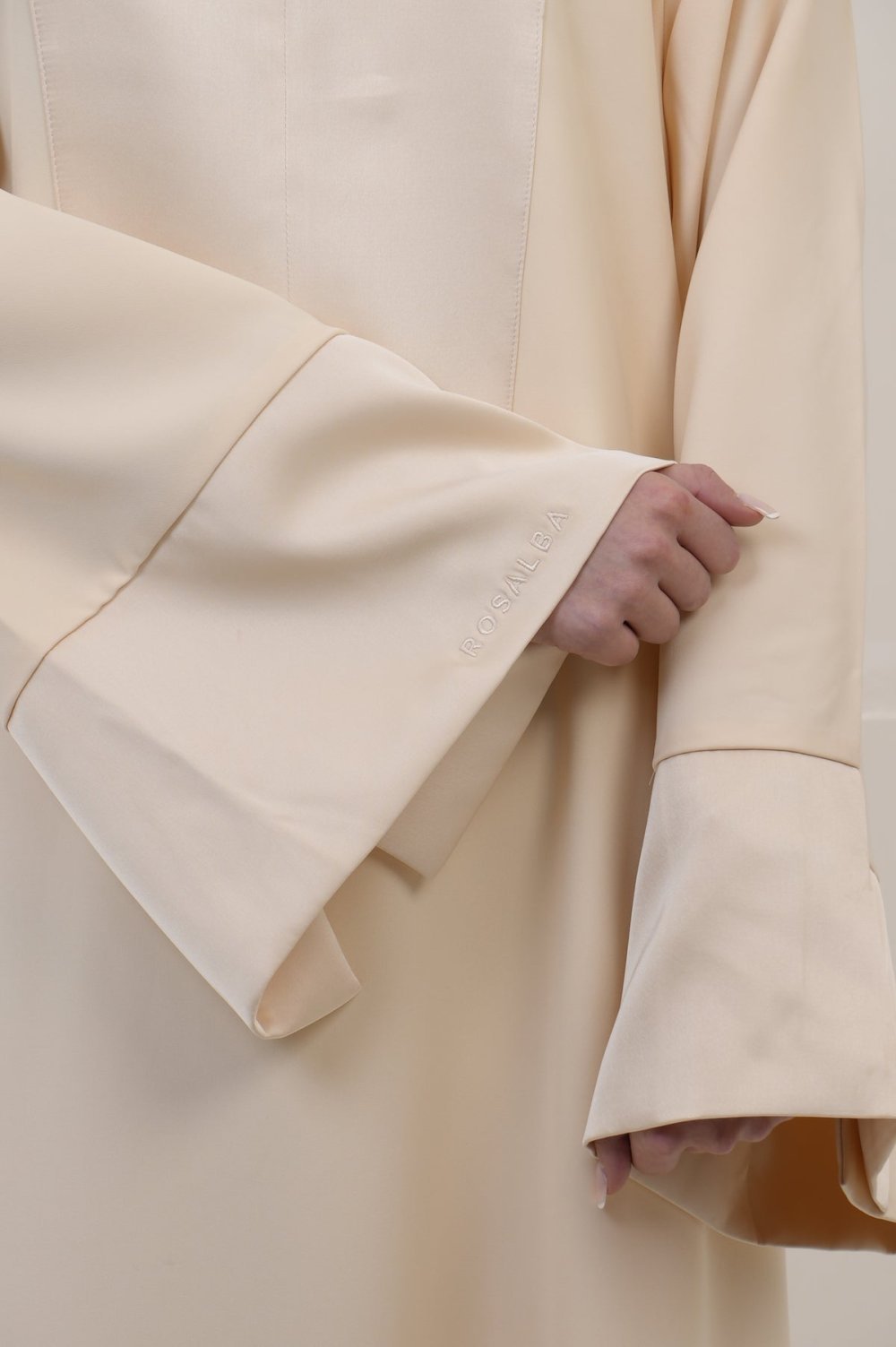 Abaya wase3a b sder satin - Sfer zebda